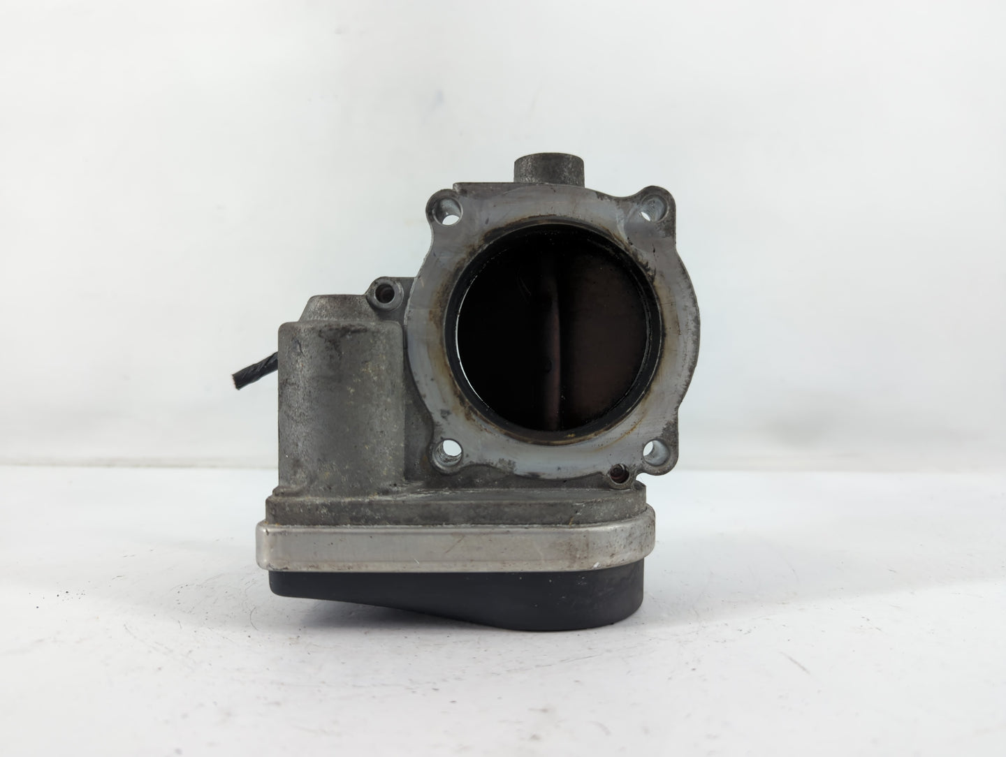 2006-2008 Dodge Magnum Throttle Body P/N:0486 1691AA Fits Fits 2006 2007 2008 2009 2010 2011 OEM Used Auto Parts - Oemusedau