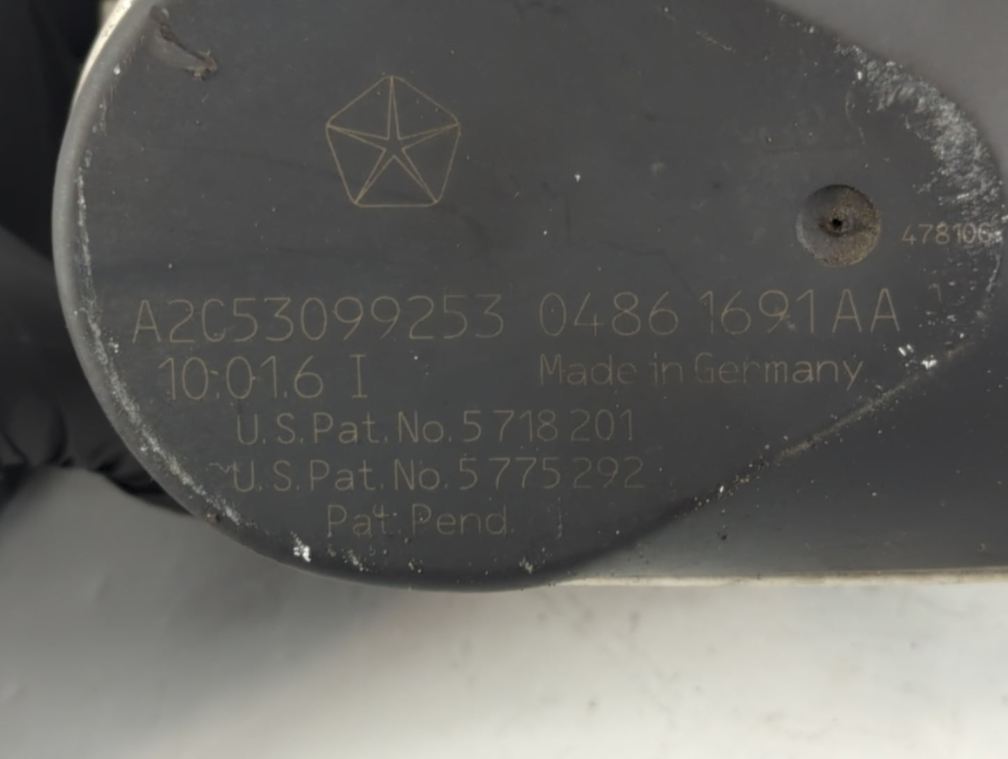 2006-2008 Dodge Magnum Throttle Body P/N:0486 1691AA Fits Fits 2006 2007 2008 2009 2010 2011 OEM Used Auto Parts - Oemusedau