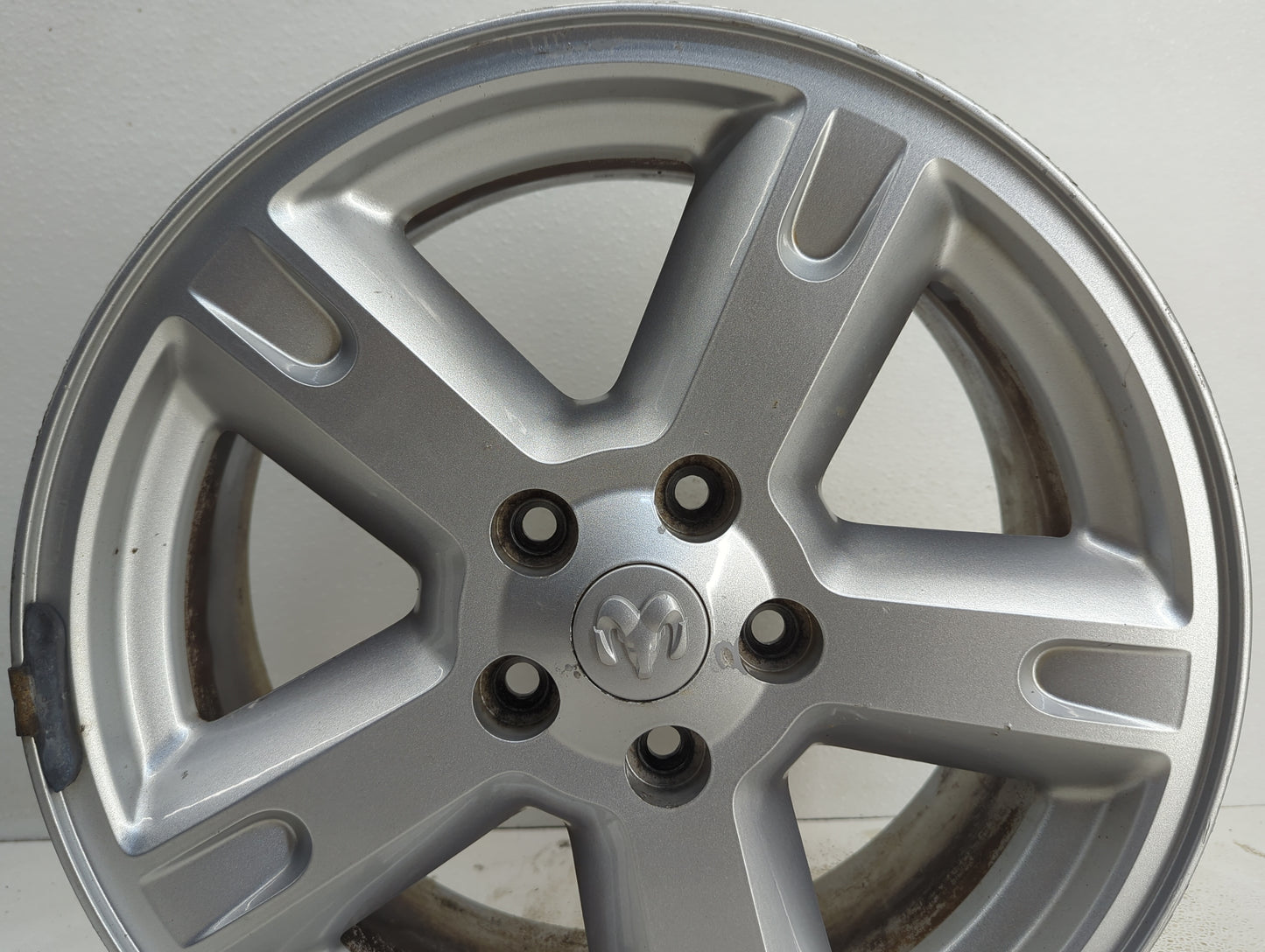 2007-2011 Dodge Nitro Oem Wheel Rim - Oemusedautoparts1.com