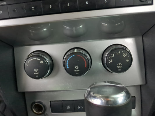 2007 Dodge Nitro Climate Control Module Temperature AC/Heater Replacement Fits OEM Used Auto Parts - Oemusedautoparts1.com