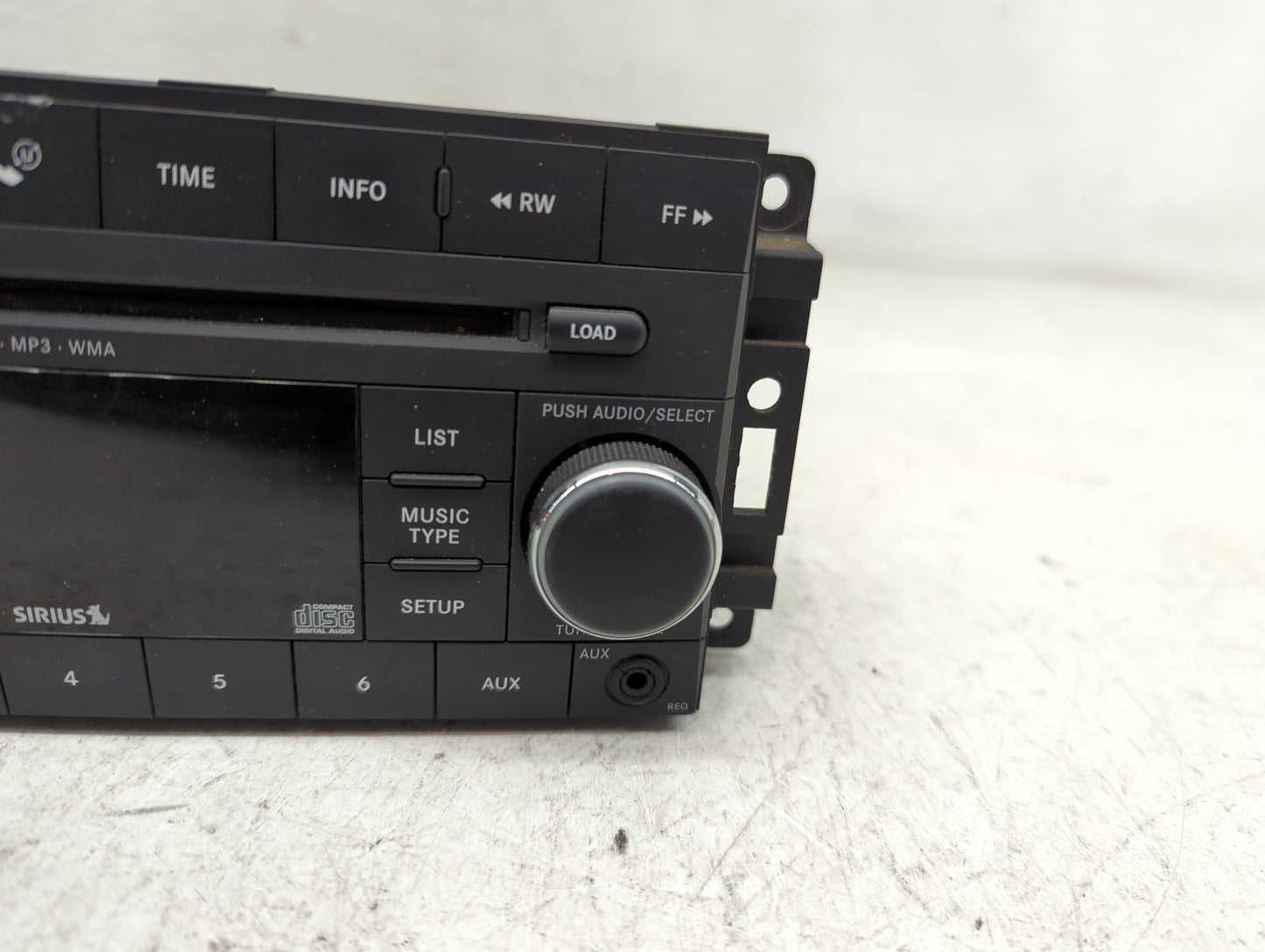 2007 Dodge Nitro Radio AM FM Cd Player Receiver Replacement Fits OEM Used Auto Parts - Oemusedautoparts1.com