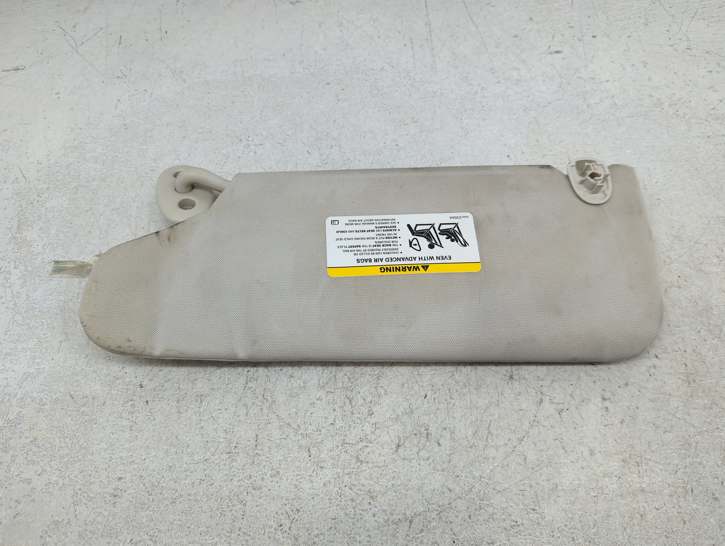 2007-2010 Dodge Nitro Sun Visor Shade Replacement Passenger Right Mirror Fits Fits 2007 2008 2009 2010 OEM Used Auto Parts -