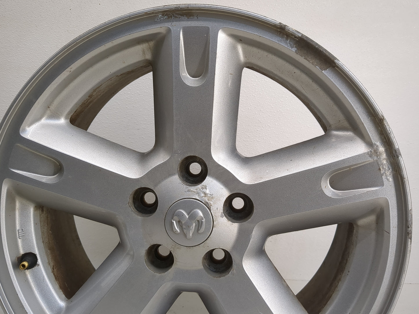 2007-2011 Dodge Nitro Oem Wheel Rim - Oemusedautoparts1.com