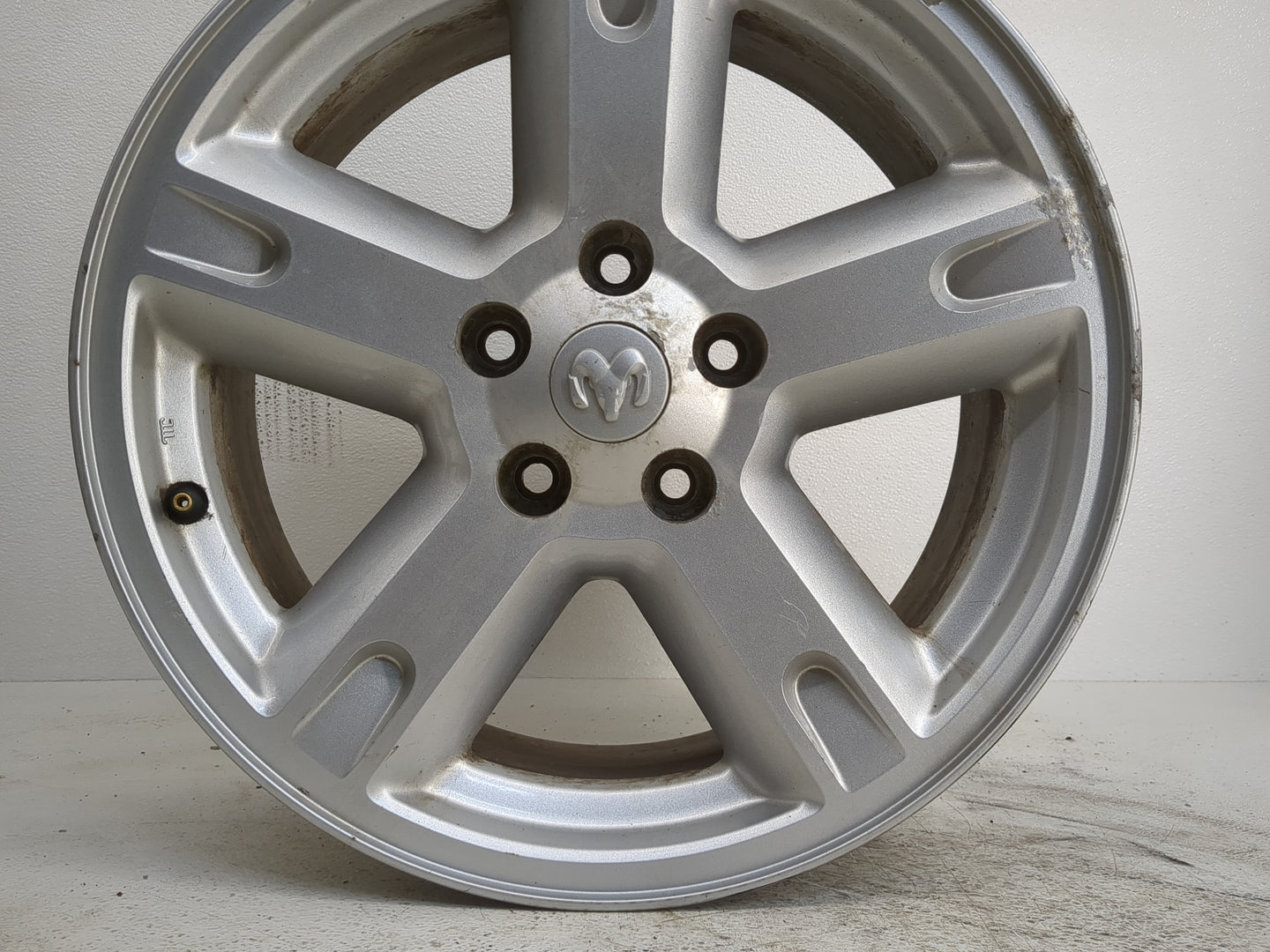 2007-2011 Dodge Nitro Oem Wheel Rim - Oemusedautoparts1.com