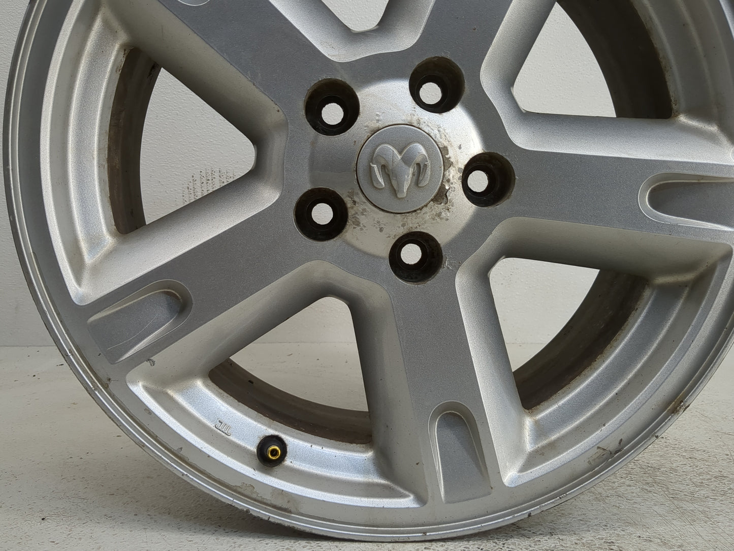 2007-2011 Dodge Nitro Oem Wheel Rim - Oemusedautoparts1.com