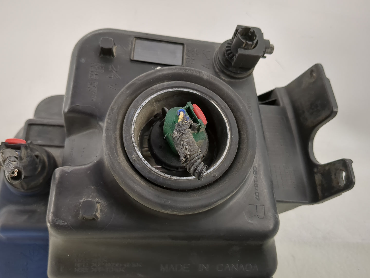 2007-2011 Dodge Nitro Passenger Right Oem Head Light Headlight Lamp - Oemusedautoparts1.com