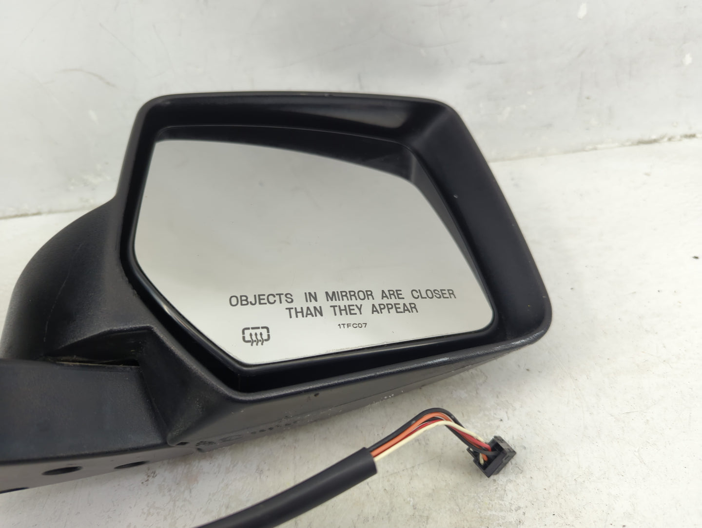 2007-2011 Dodge Nitro Passenger Side View Mirror - Right Door Mirror OEM Used - Oemusedautoparts1.com