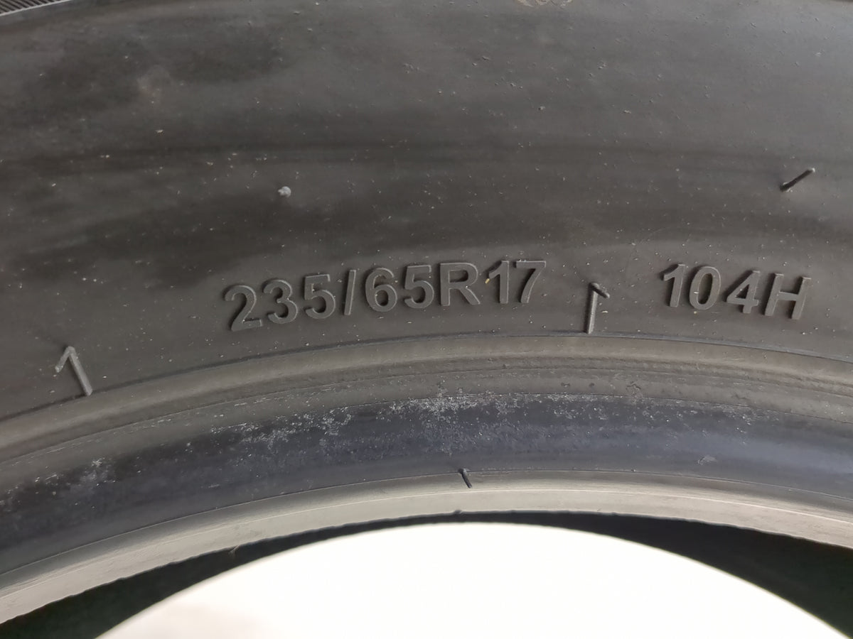 Used Tire 235/65R17 GT RADIAL MAXTOUR LX 104H - Tread Depth 9/32 - Oemusedautoparts1.com