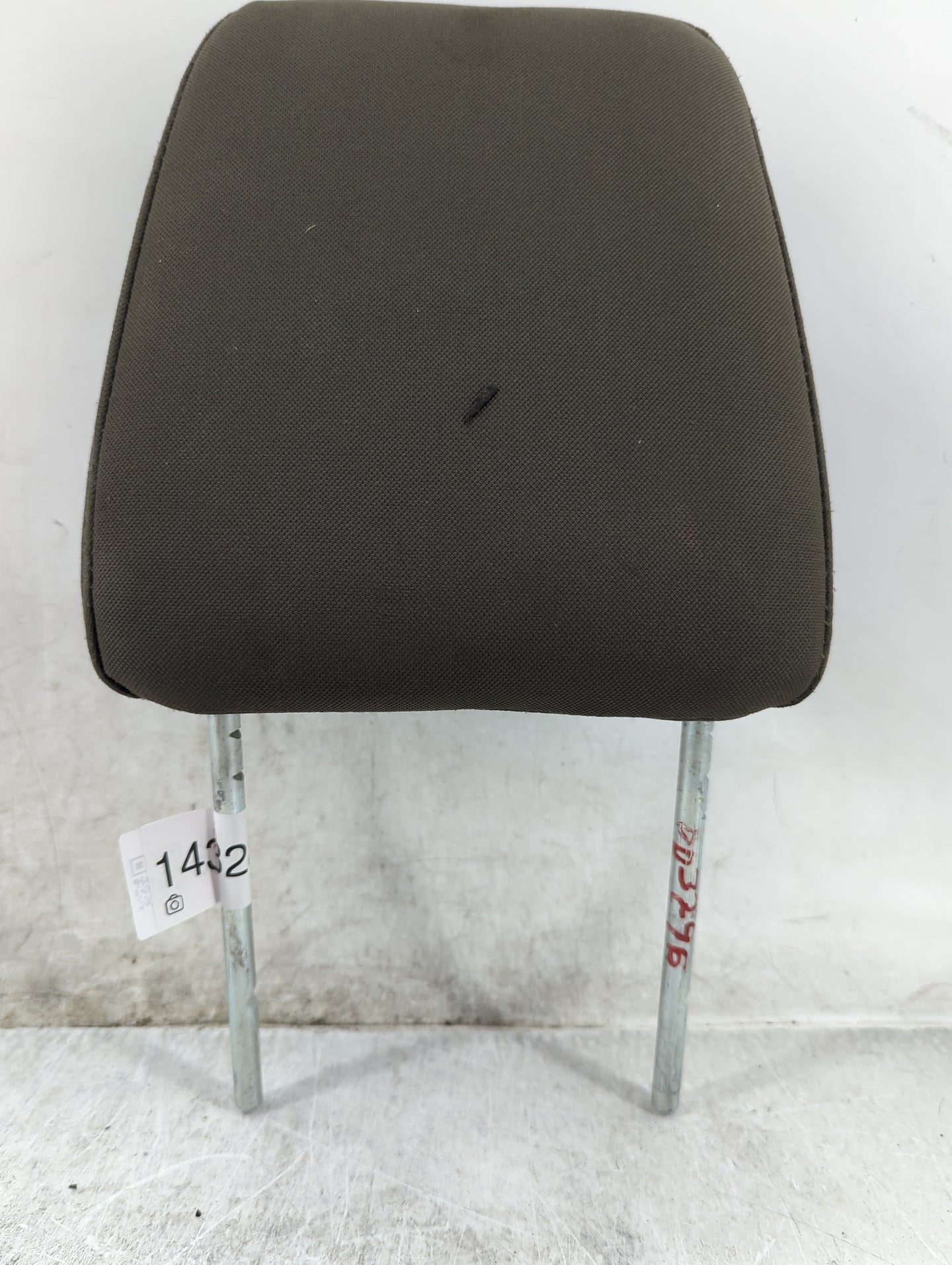 2007-2011 Dodge Nitro Headrest Head Rest Front Driver Seat Dark Grey - Oemusedautoparts1.com