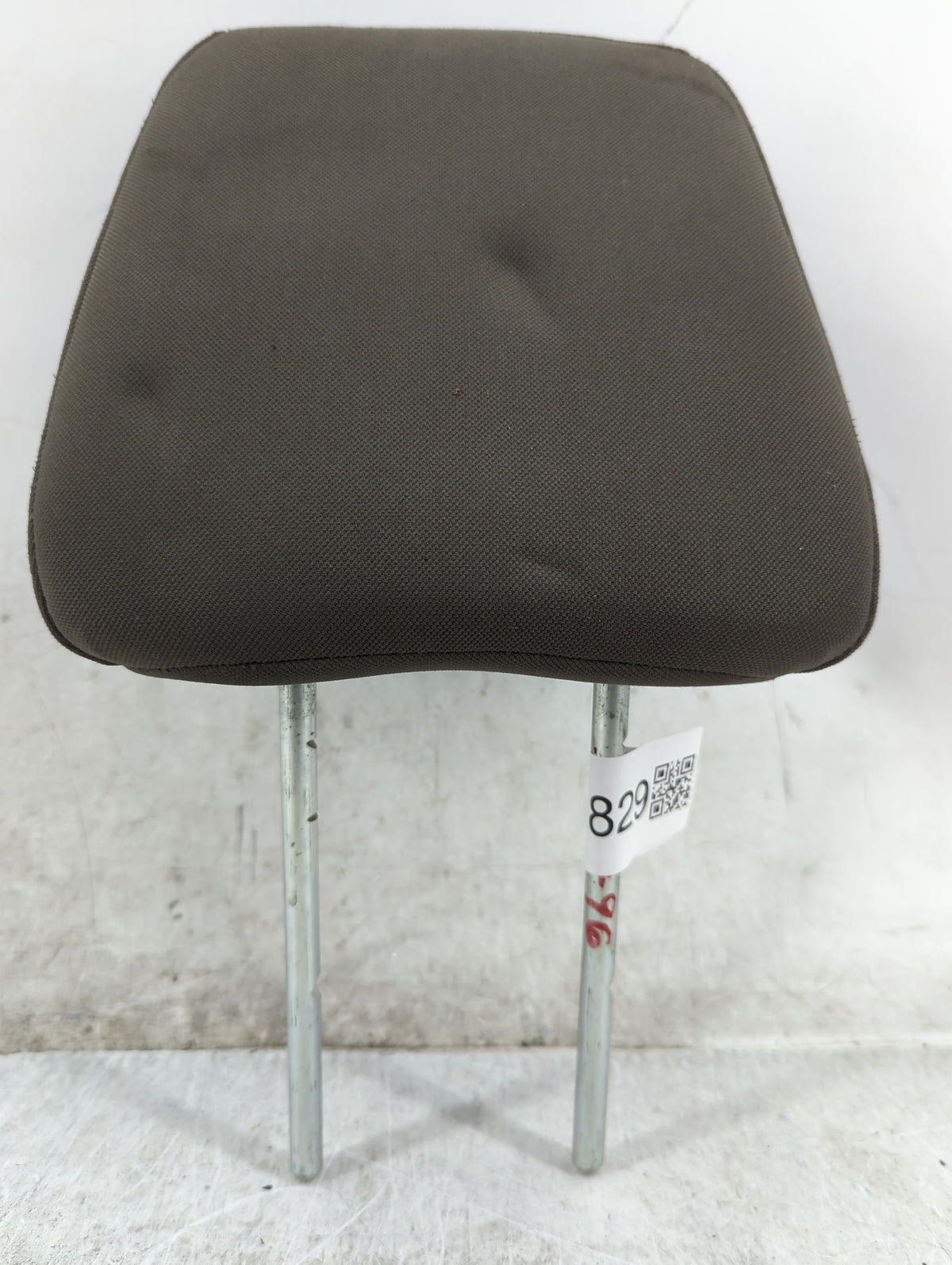 2007-2011 Dodge Nitro Headrest Head Rest Front Driver Seat Dark Grey 1432829 - Oemusedautoparts1.com