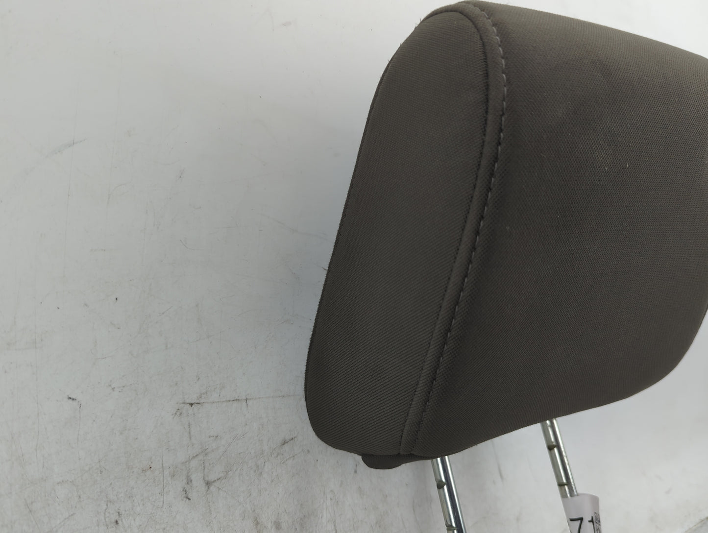 2007-2011 Dodge Nitro Headrest Head Rest Front Driver Seat Dark Grey - Oemusedautoparts1.com