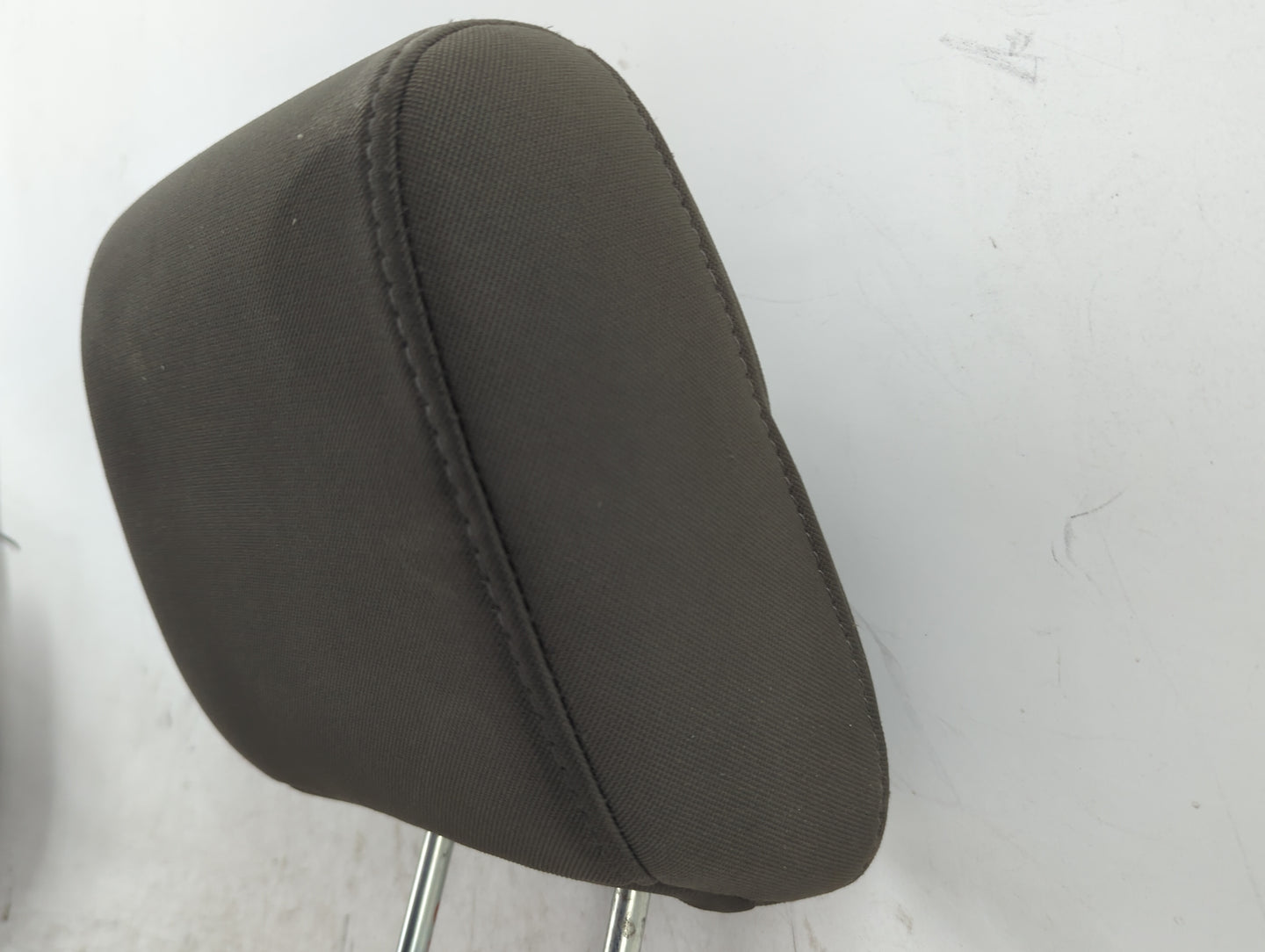 2007-2011 Dodge Nitro Headrest Head Rest Front Driver Seat Dark Grey - Oemusedautoparts1.com
