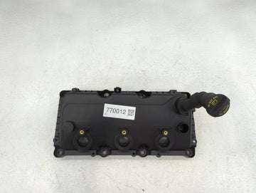 2007 Dodge Nitro Driver Left Cylinder Head Valve Cover P/N:04892203AA Fits OEM Used Auto Parts - Oemusedautoparts1.com