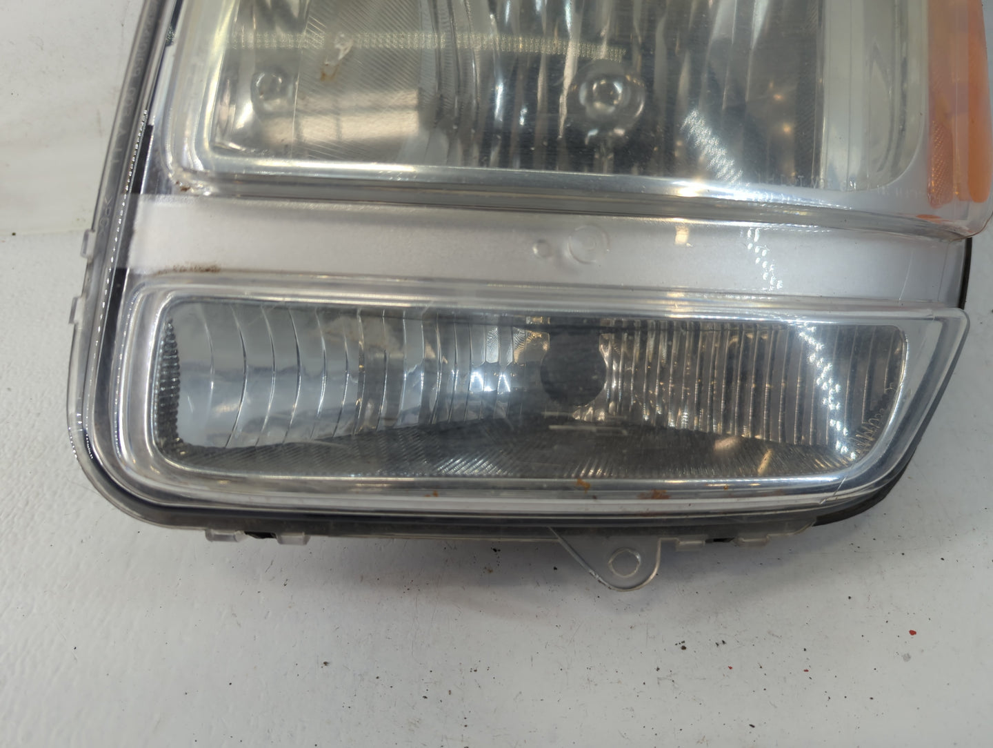2007-2011 Dodge Nitro Driver Left Oem Head Light Headlight Lamp - Oemusedautoparts1.com