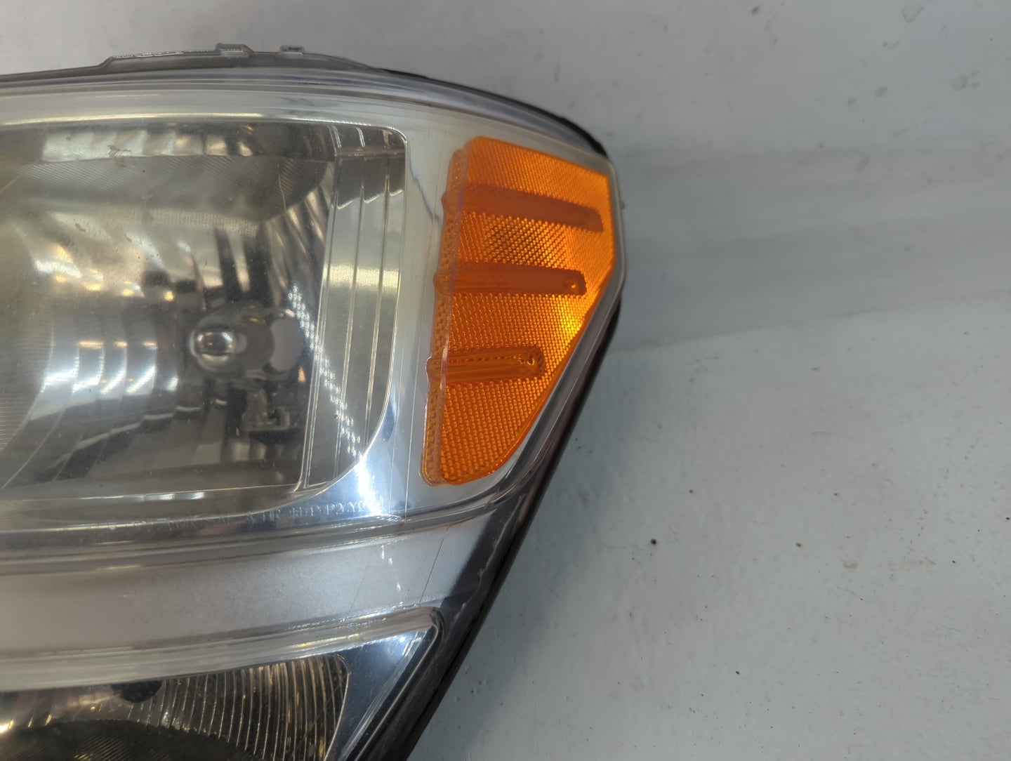 2007-2011 Dodge Nitro Driver Left Oem Head Light Headlight Lamp - Oemusedautoparts1.com