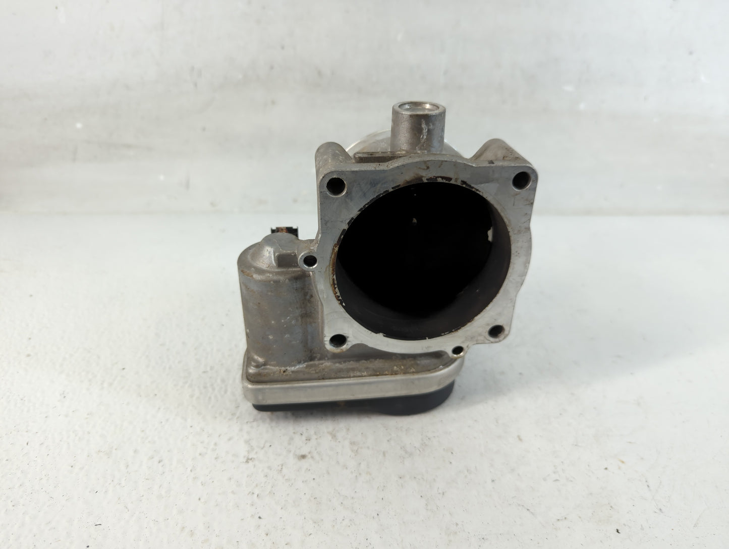 2005-2010 Dodge Ram 1500 Throttle Body P/N:5 775 292 5 718 201 Fits Fits 2005 2006 2007 2008 2009 2010 2011 2012 OEM Used Au
