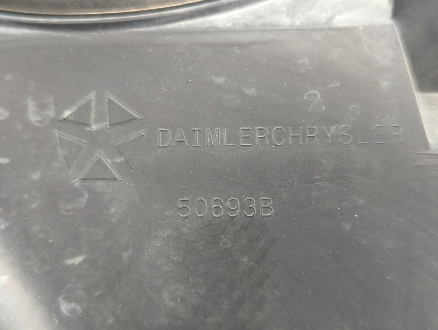 2007-2008 Dodge Ram 1500 Driver Left Oem Head Light Headlight Lamp - Oemusedautoparts1.com