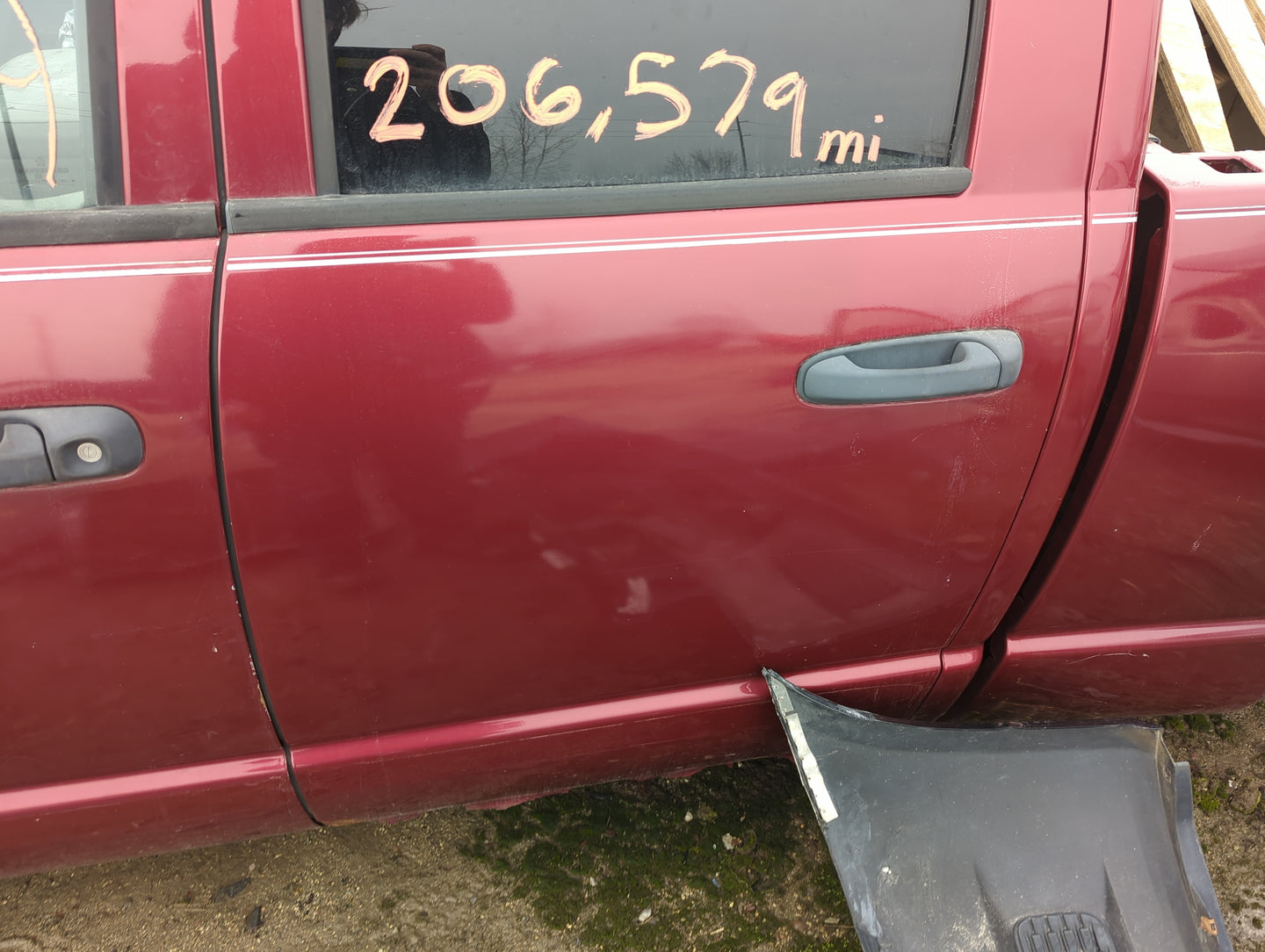 2003-2008 Dodge Ram 1500 Driver Rear Door Oem 1262387 - Oemusedautoparts1.com