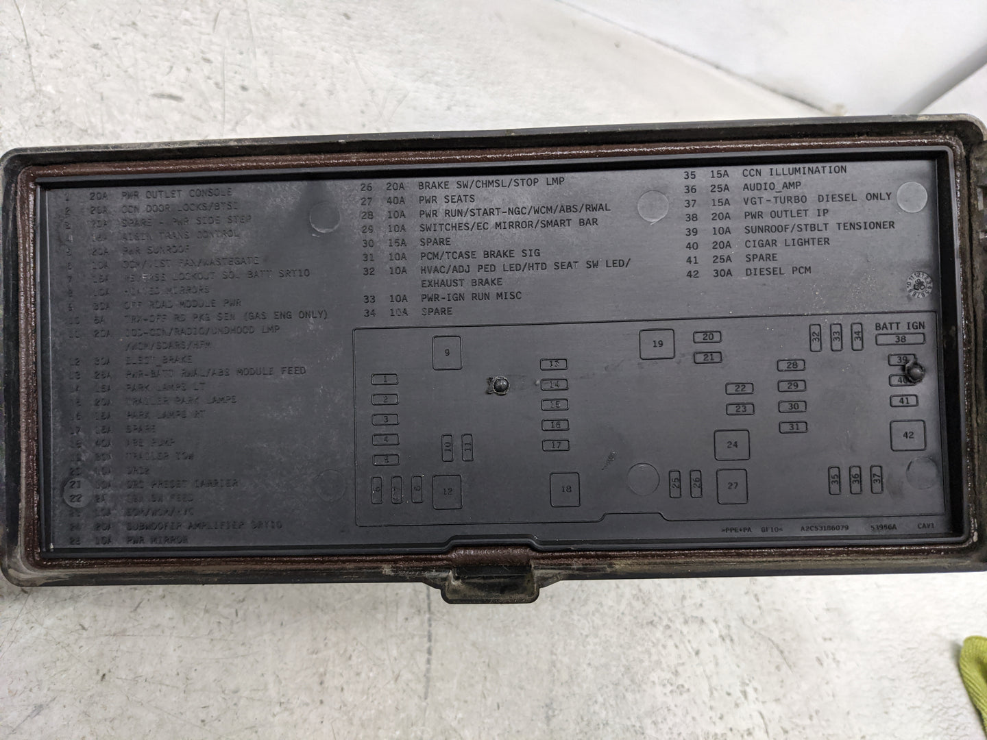 2007-2007 Dodge Ram 1500 Fusebox Fuse Box Relay Module Tipm P04692117ag - Oemusedautoparts1.com