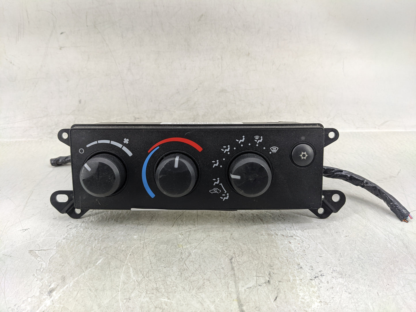 2006-2007 Dodge Ram 1500 Climate Control Module Temperature AC/Heater Replacement P/N:P55056754AB Fits Fits 2006 2007 2008 O