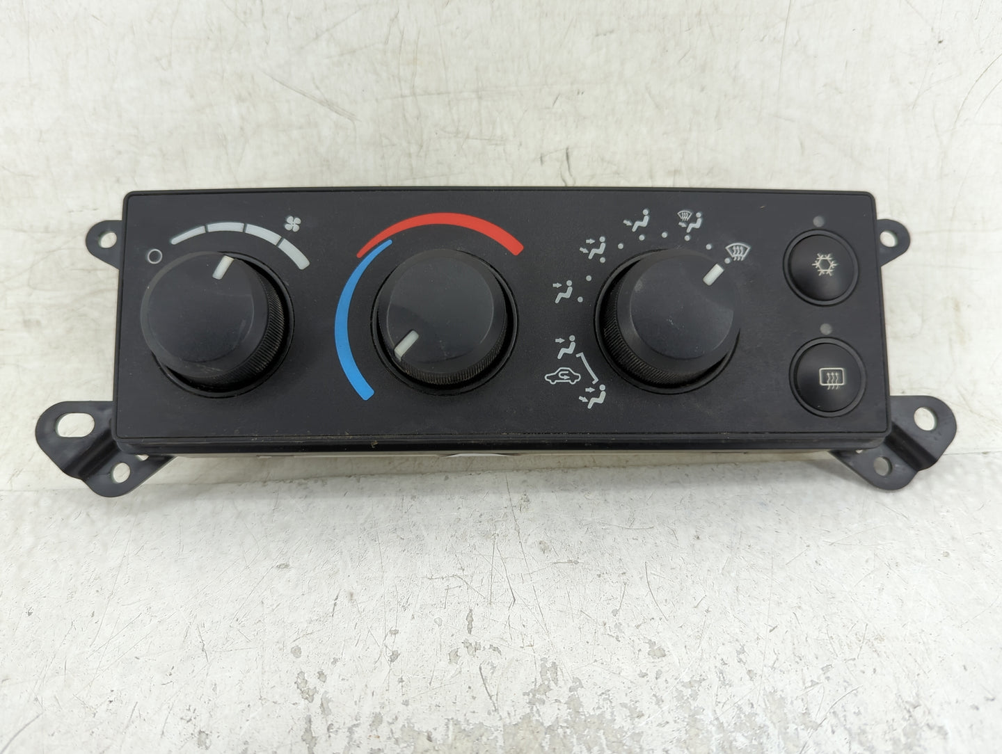 2006-2007 Dodge Ram 1500 Climate Control Module Temperature AC/Heater Replacement P/N:P55056755AB Fits Fits 2006 2007 OEM Us