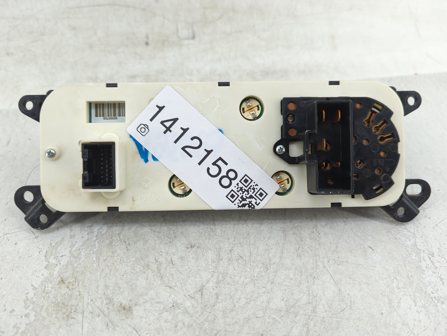 2006-2007 Dodge Ram 1500 Climate Control Module Temperature AC/Heater Replacement P/N:P55056755AB Fits Fits 2006 2007 OEM Us
