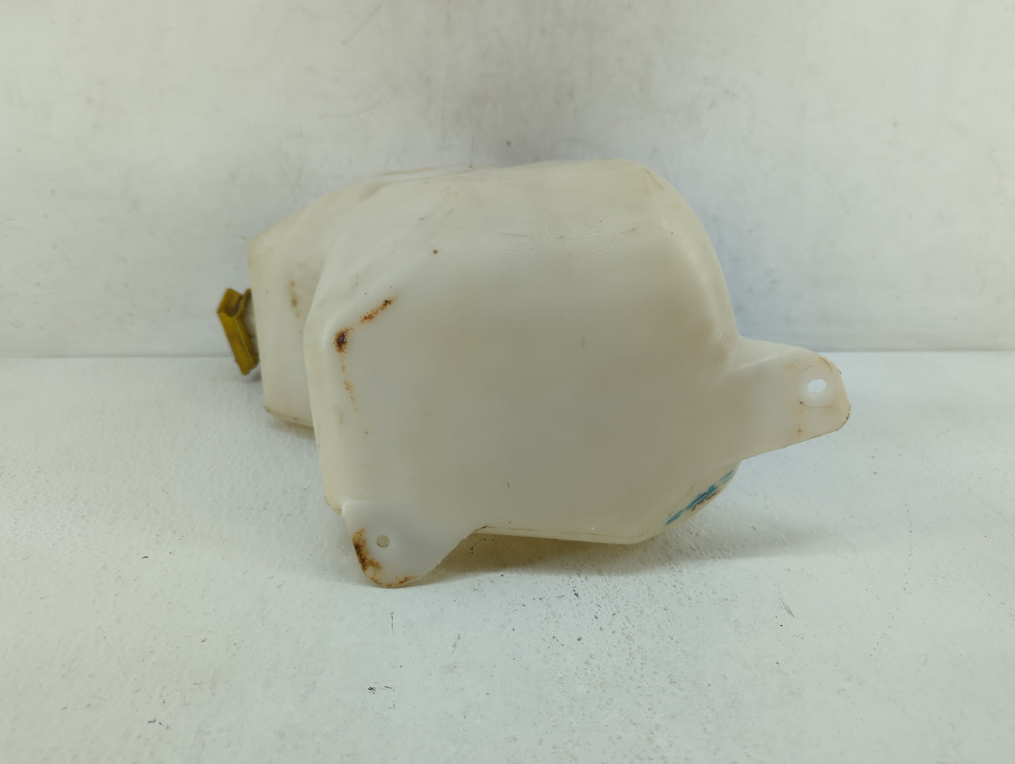 2004-2008 Dodge Ram 1500 Windshield Washer Fluid Reservoir Bottle Oem - Oemusedautoparts1.com