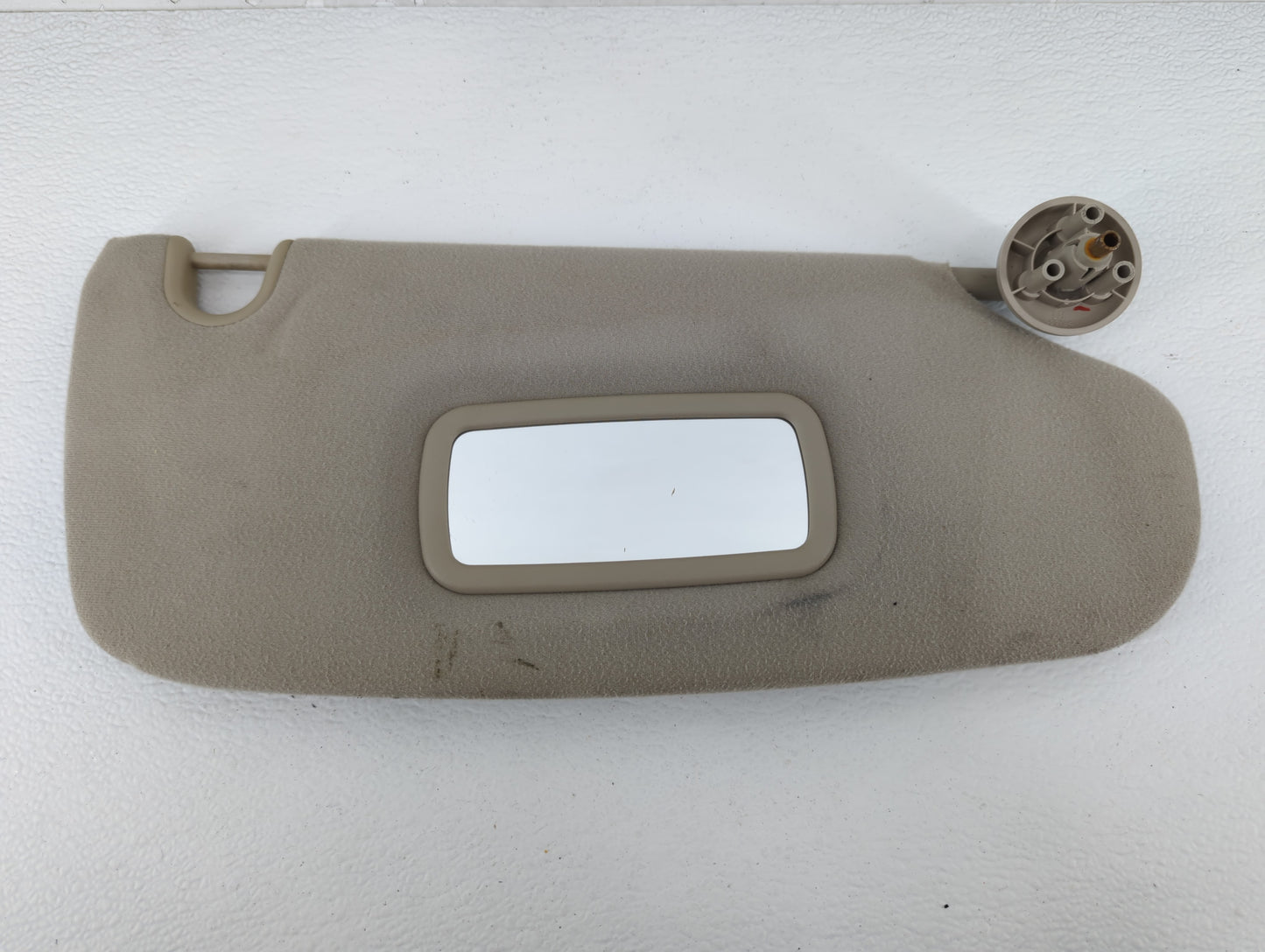 2007-2008 Dodge Ram 1500 Sun Visor Shade Replacement Passenger Right Mirror Fits Fits 2007 2008 OEM Used Auto Parts - Oemuse
