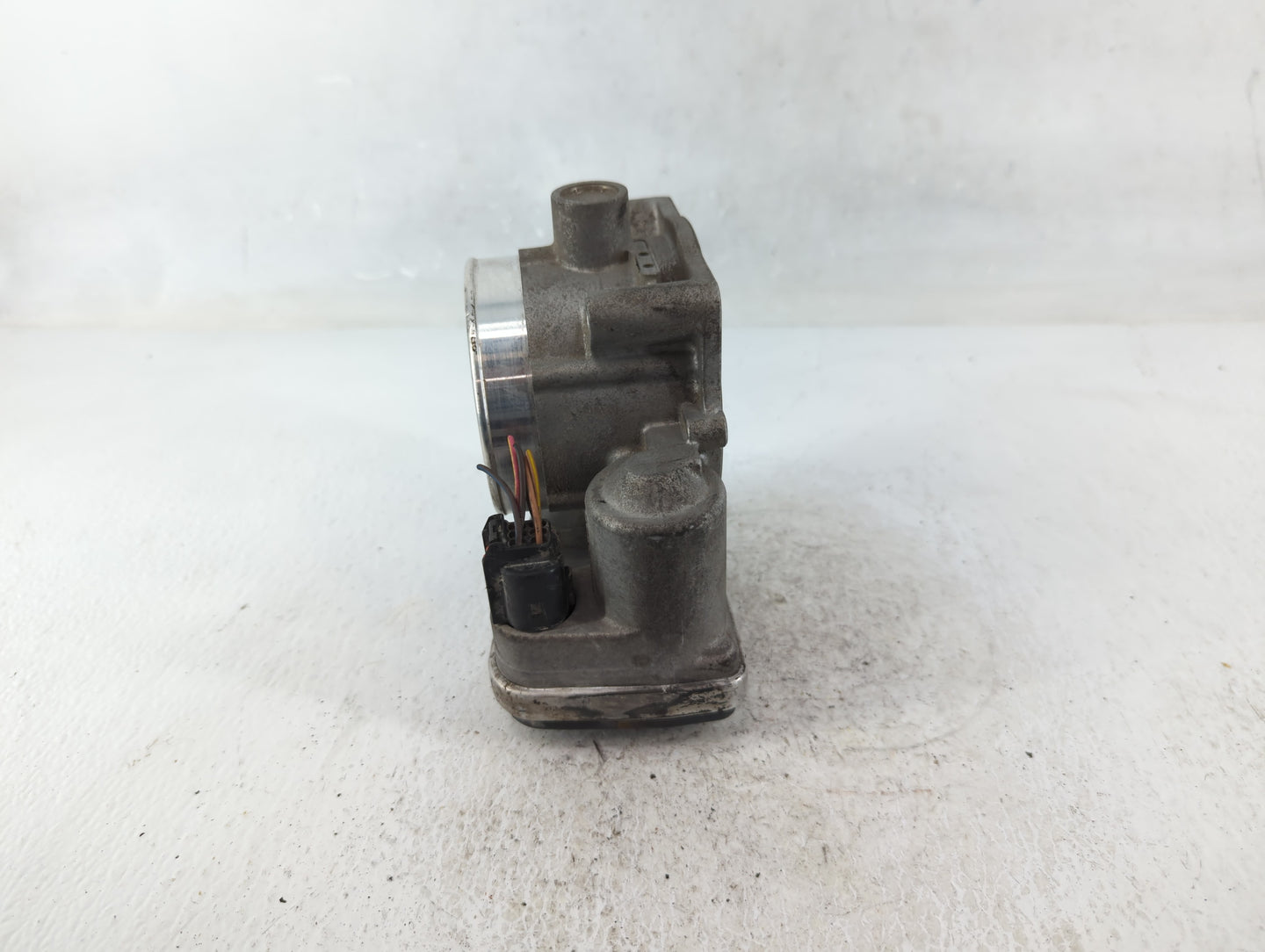 2005-2010 Dodge Ram 1500 Throttle Body P/N:5303 2801 AB A2C53112131 Fits Fits 2005 2006 2007 2008 2009 2010 2011 2012 OEM Us
