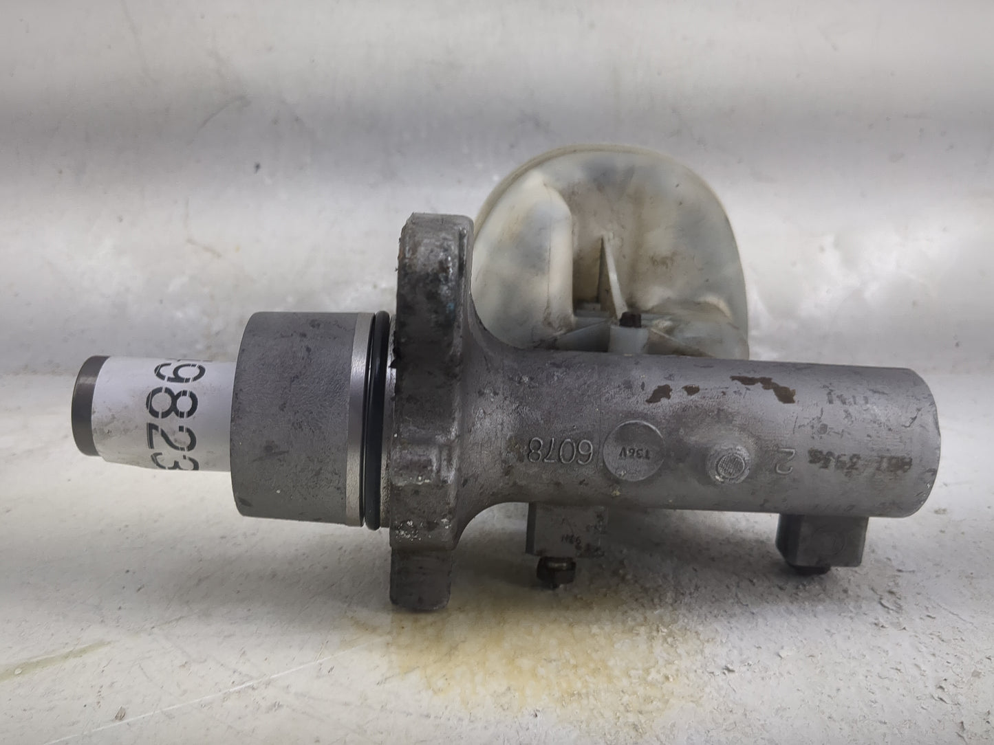 2003-2005 Dodge Ram 2500 Brake Master Cylinder - Oemusedautoparts1.com