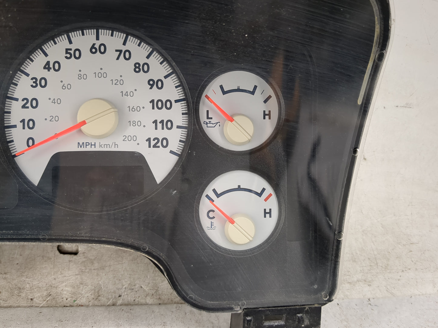 2007 Dodge Ram 1500 Instrument Cluster Speedometer Gauges P/N:P05172047AG Miles: Fits OEM Used Auto Parts - Oemusedautoparts