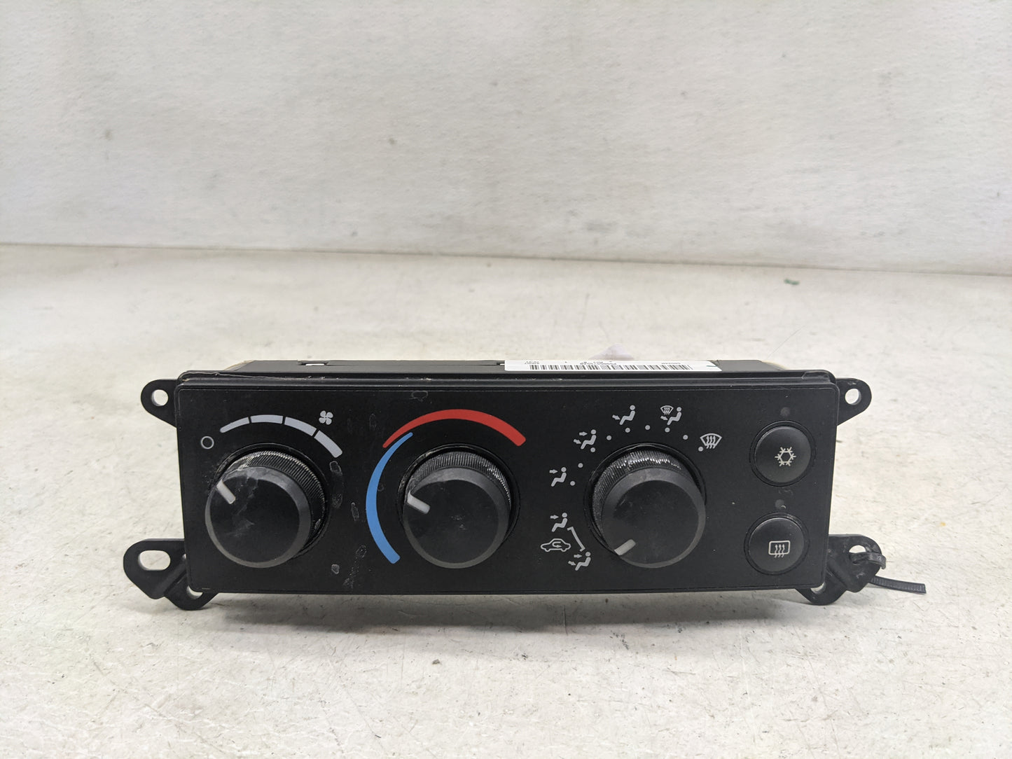 2006-2007 Dodge Ram 1500 Climate Control Module Temperature AC/Heater Replacement P/N:P55056755AB Fits Fits 2006 2007 OEM Us
