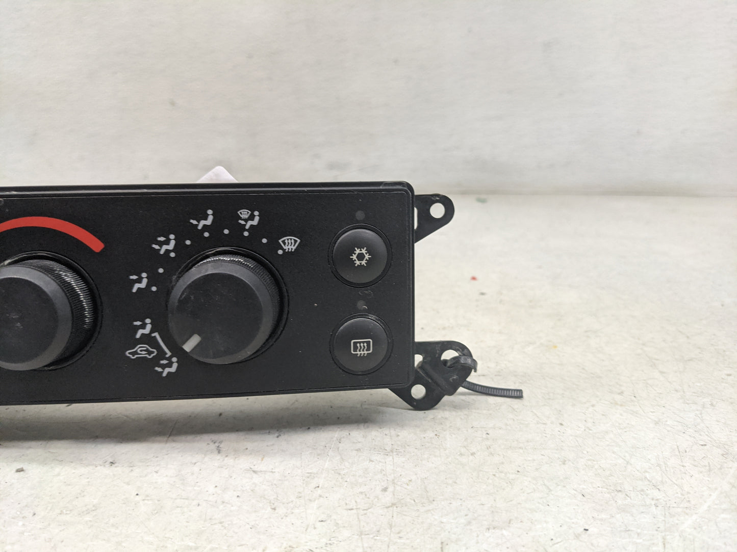 2006-2007 Dodge Ram 1500 Climate Control Module Temperature AC/Heater Replacement P/N:P55056755AB Fits Fits 2006 2007 OEM Us
