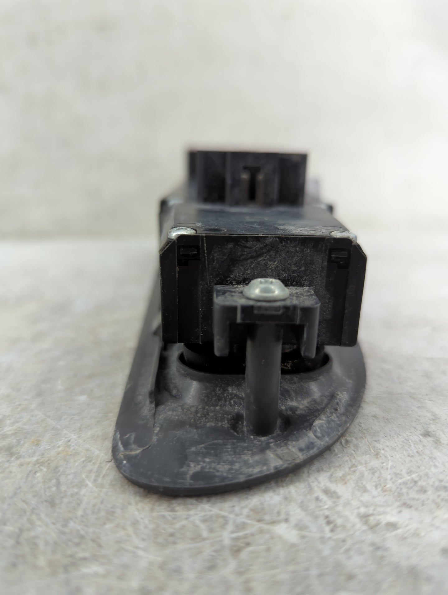2002-2008 Dodge Ram 1500 Master Power Window Switch Replacement Driver Side Left P/N:39754D Fits OEM Used Auto Parts - Oemus