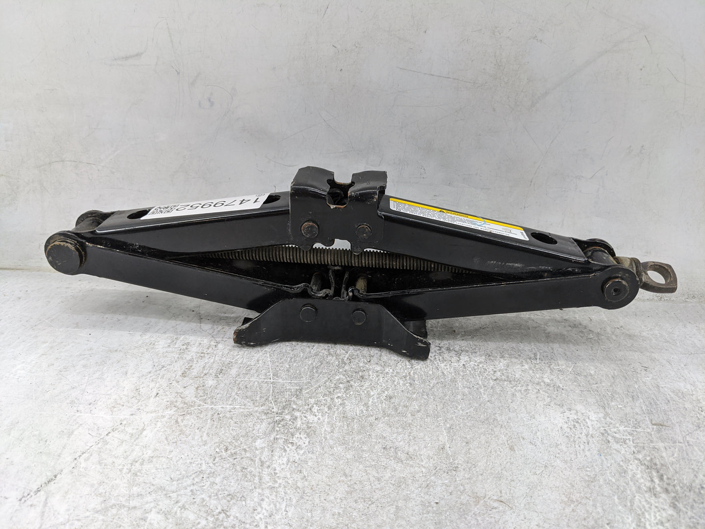 2007 Dodge Ram 1500 Spare Scissor Car Jack 1479952 - Oemusedautoparts1.com