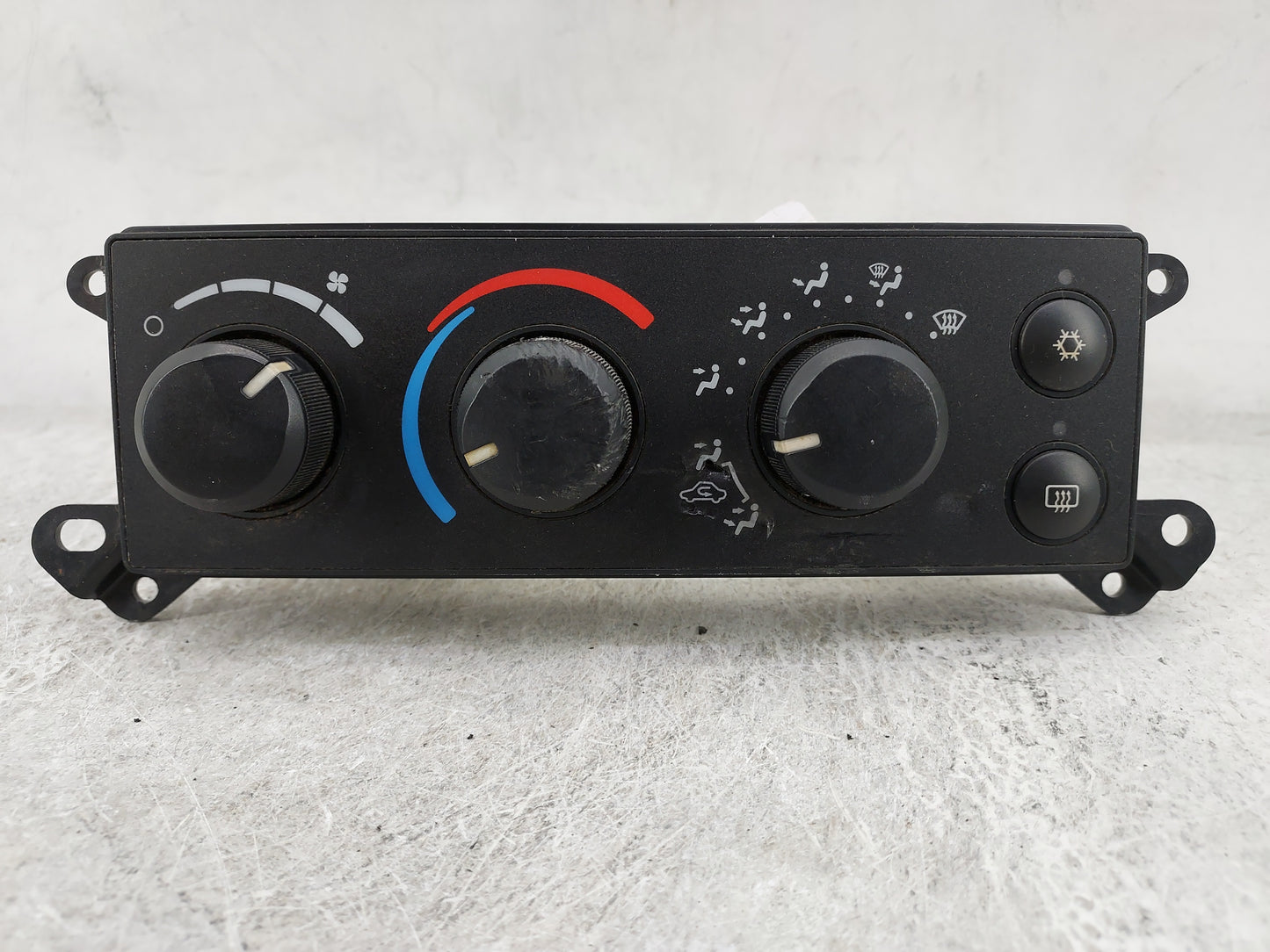 2006-2007 Dodge Ram 1500 Climate Control Module Temperature AC/Heater Replacement P/N:P55056755AB 58024H Fits Fits 2006 2007