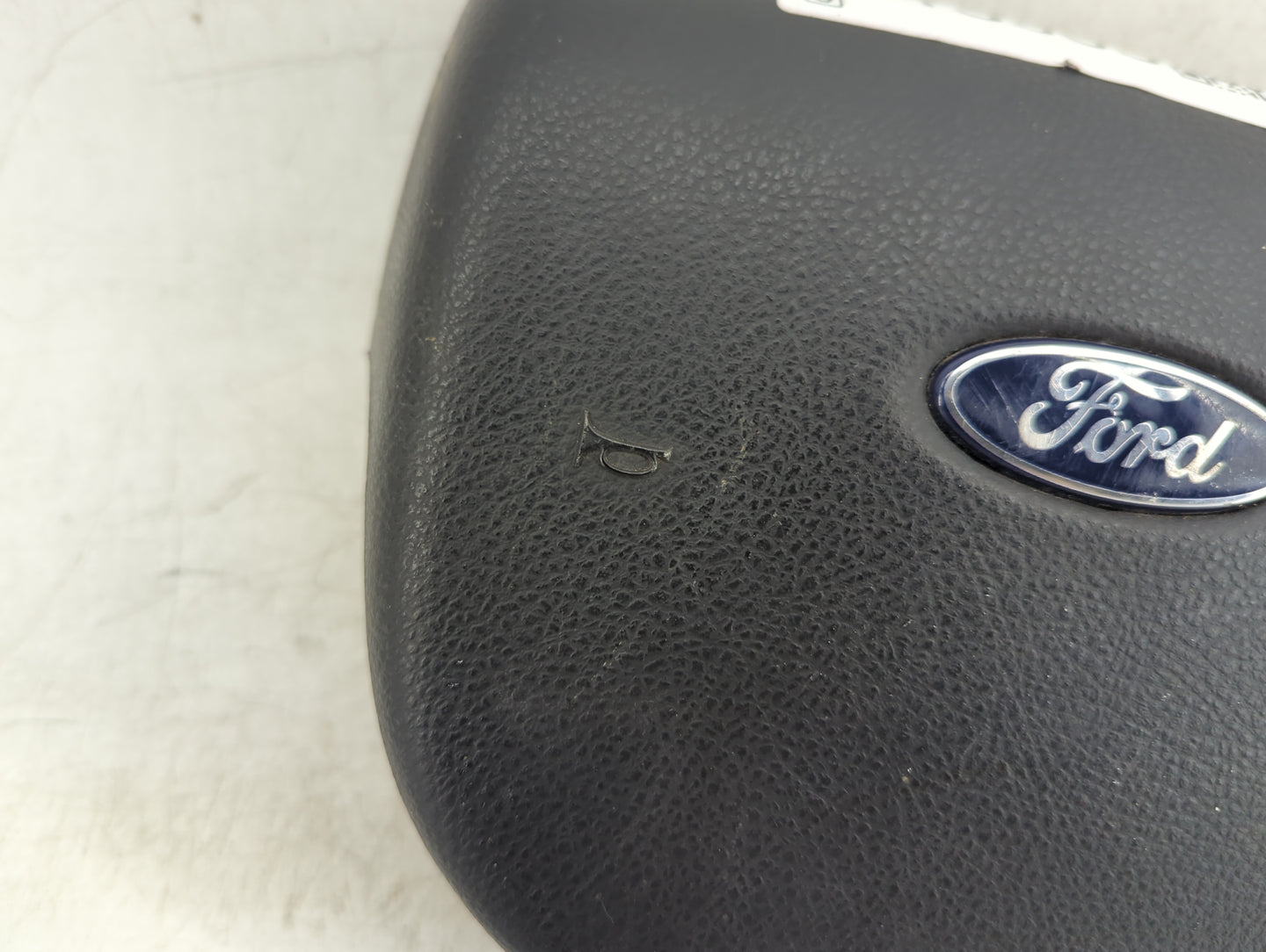 2005-2011 Ford Crown Victoria Air Bag Driver Left Steering Wheel Mounted Fits Fits 2005 2006 2007 2008 2009 2010 2011 OEM Us