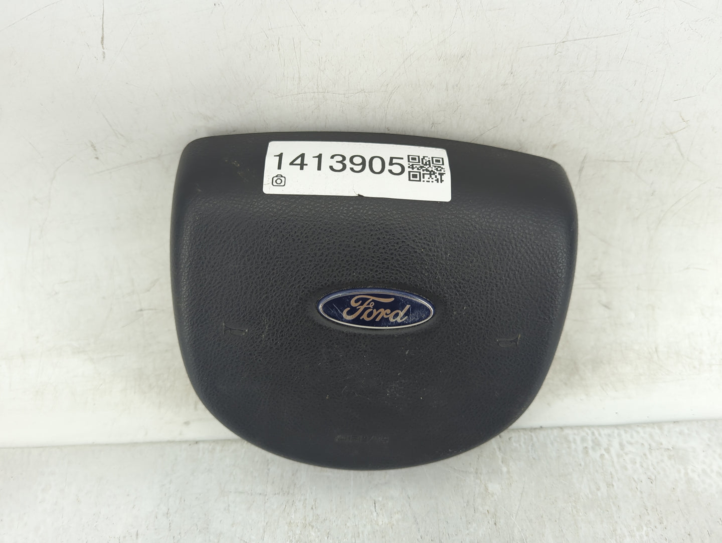 2005-2011 Ford Crown Victoria Air Bag Driver Left Steering Wheel Mounted Fits Fits 2005 2006 2007 2008 2009 2010 2011 OEM Us