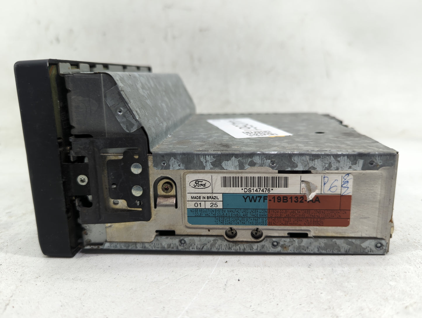 2001-2007 Ford Crown Victoria Radio AM FM Cd Player Receiver Replacement P/N:YW7F-19B132-AA DS147476 Fits OEM Used Auto Part