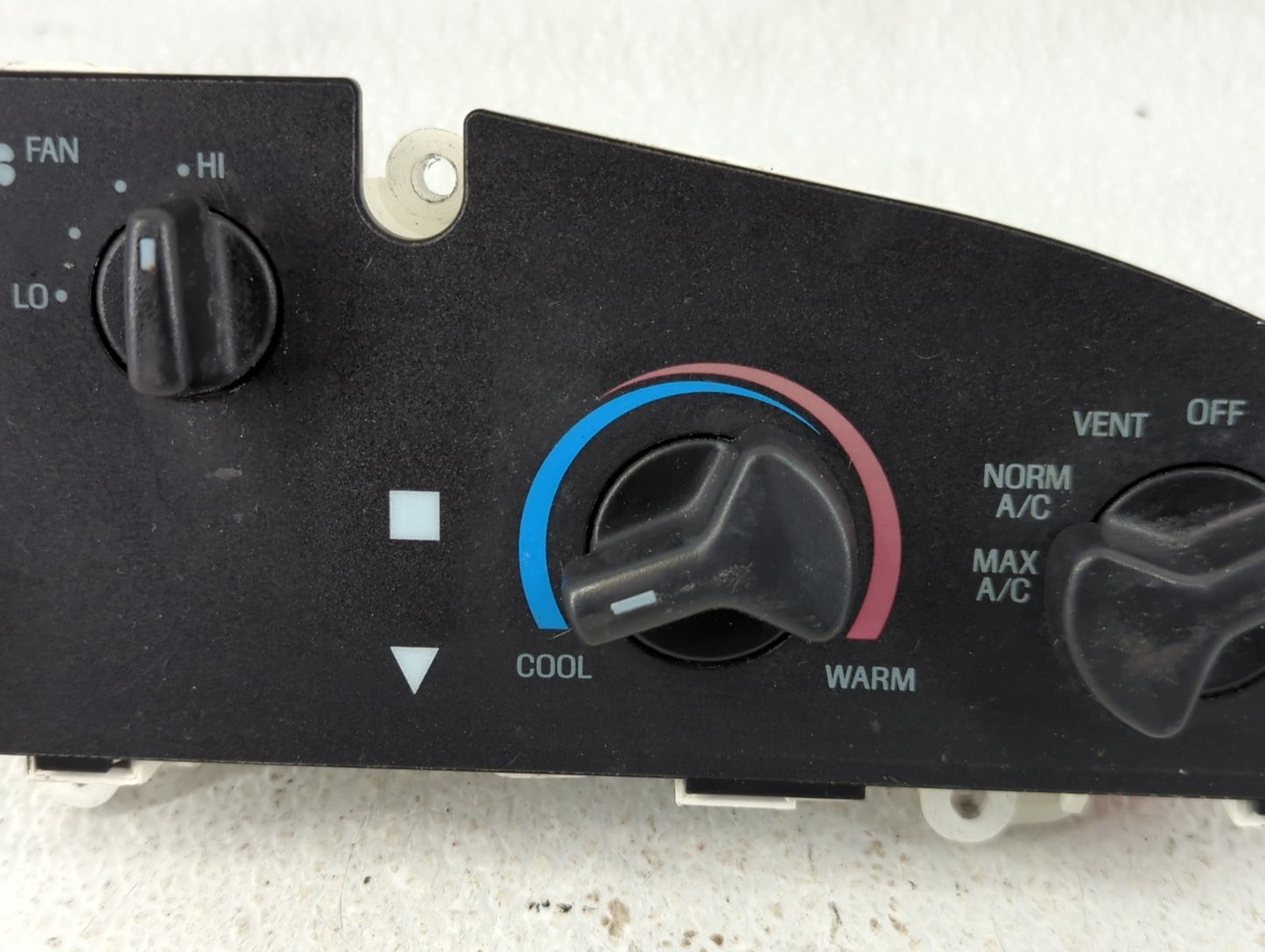 2005-2014 Ford E-150 Climate Control Module Temperature AC/Heater Replacement Fits OEM Used Auto Parts - Oemusedautoparts1.c