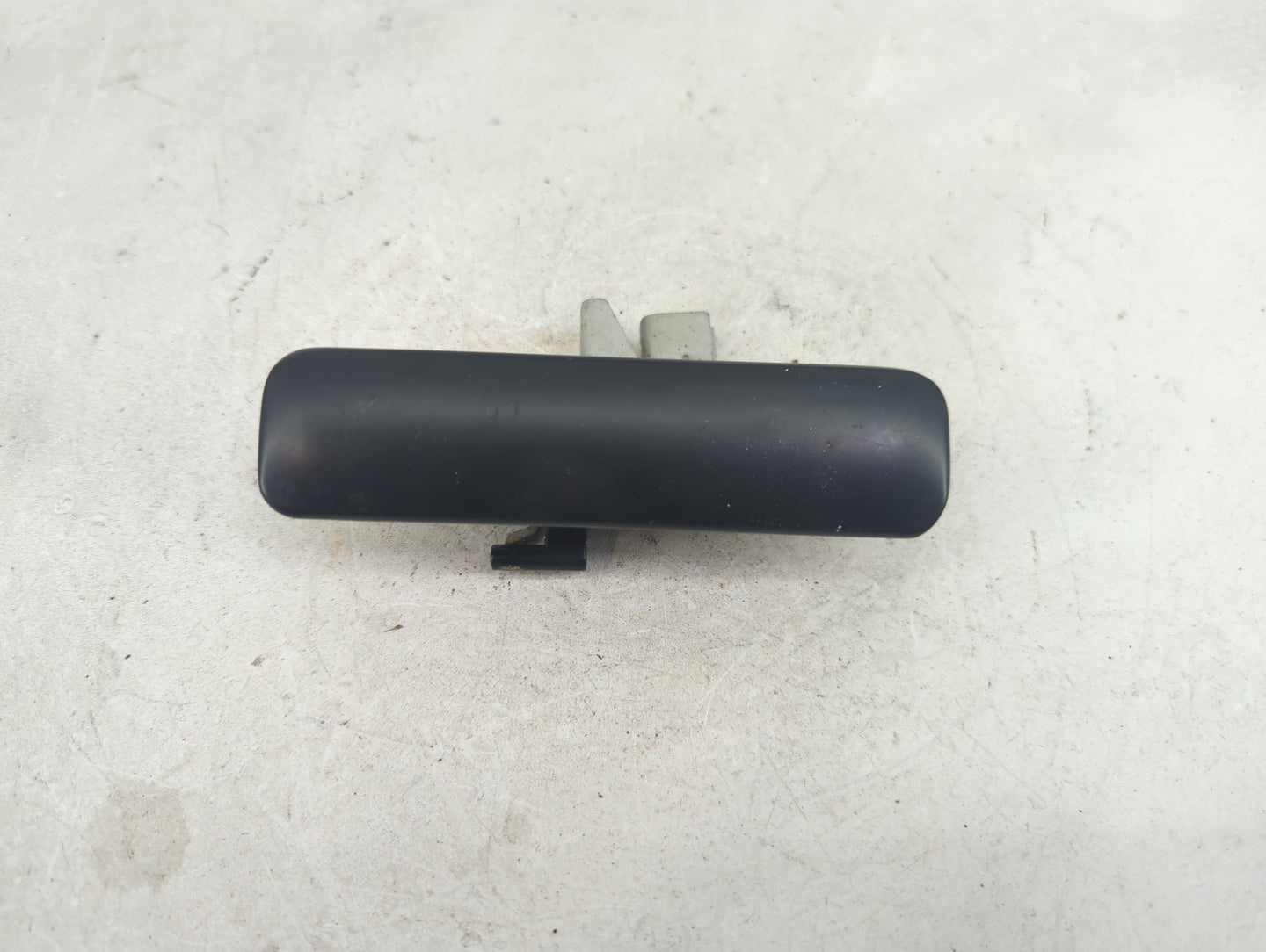2002-2014 Ford E-150 Driver Front Left Door Handle Exterior Assembly 1416259 - Oemusedautoparts1.com
