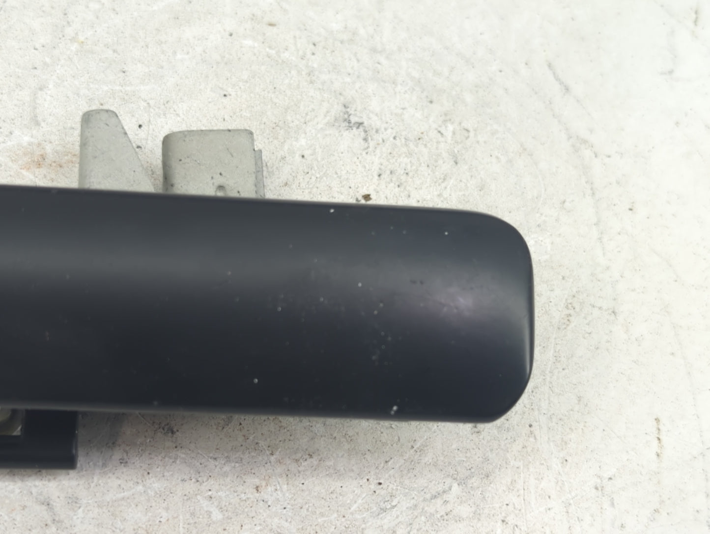 2002-2014 Ford E-150 Driver Front Left Door Handle Exterior Assembly 1416259 - Oemusedautoparts1.com