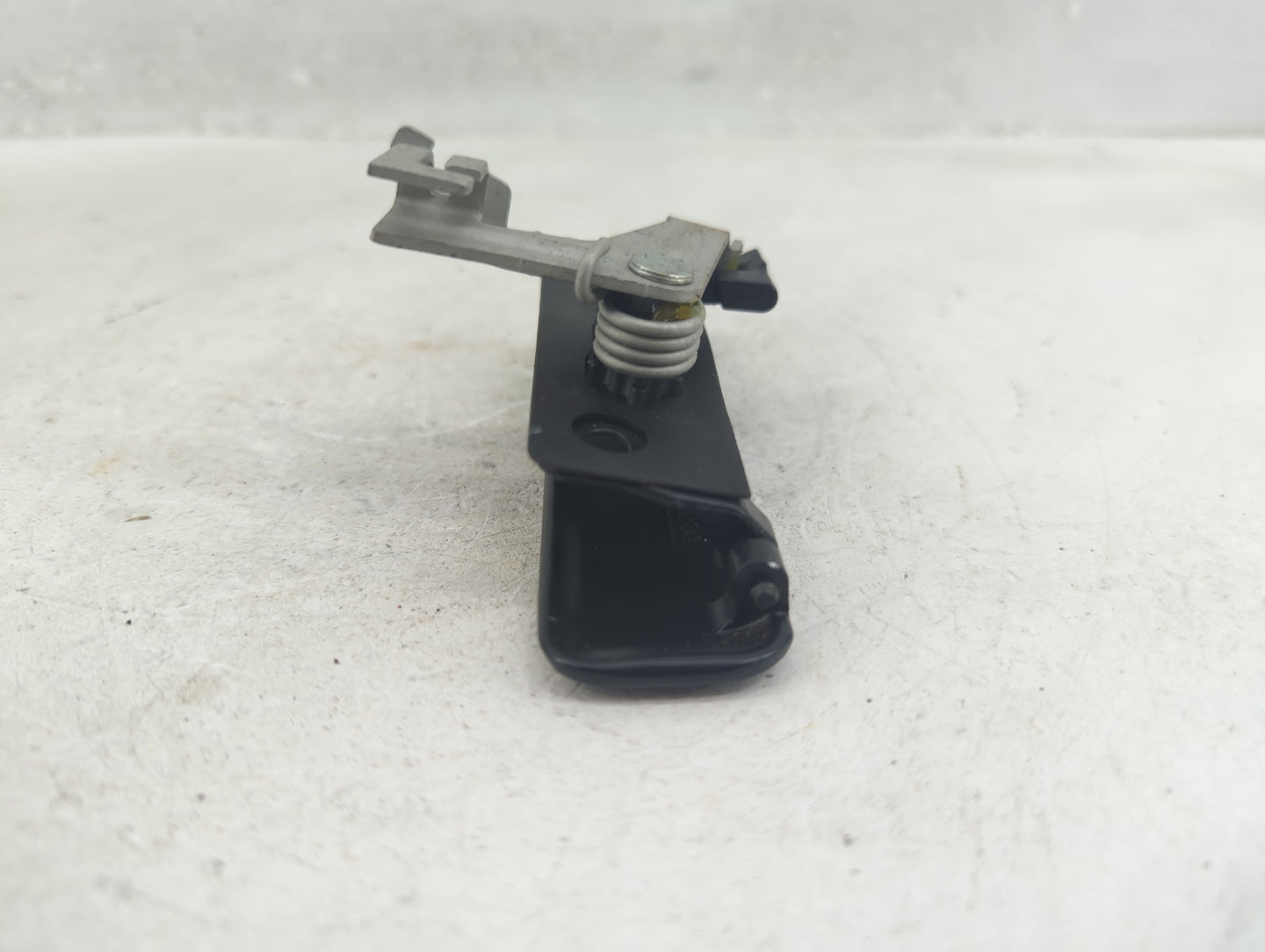 2002-2014 Ford E-150 Driver Front Left Door Handle Exterior Assembly 1416259 - Oemusedautoparts1.com