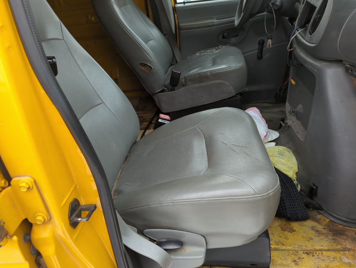 2003-2008 Ford E-250 Passenger Front Seat Oem - Oemusedautoparts1.com