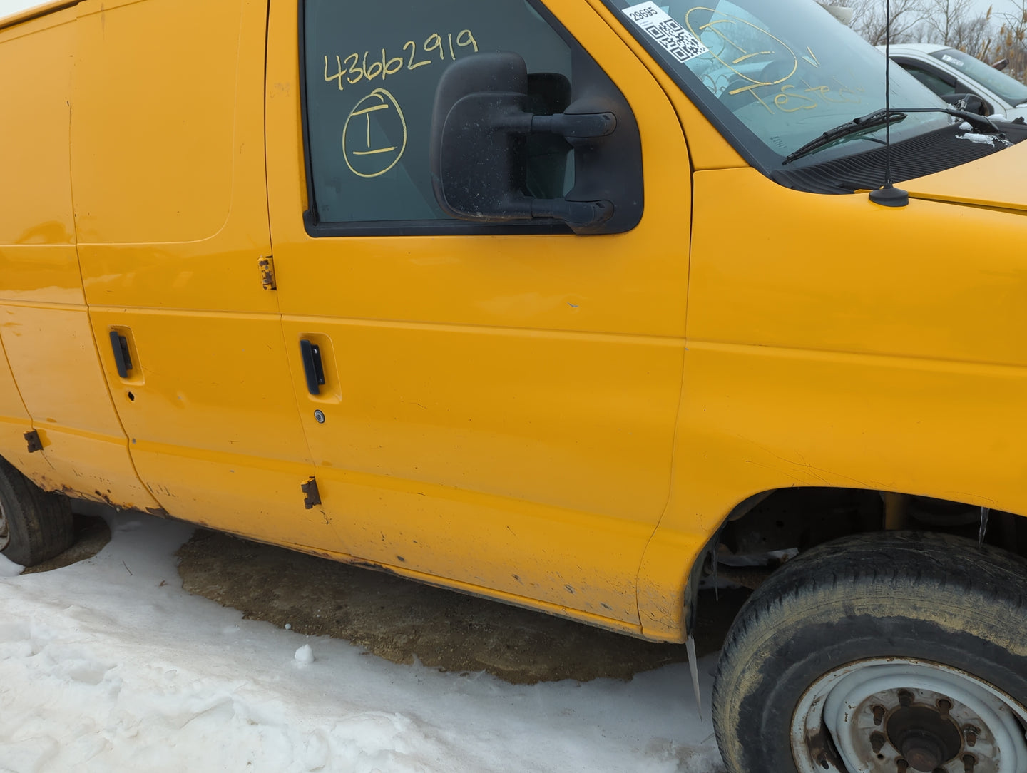 2003-2007 Ford E-250 Passenger Front Door Oem - Oemusedautoparts1.com