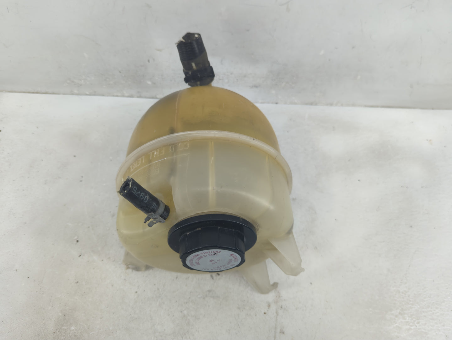 2003-2007 Ford E-250 Radiator Coolant Overflow Expansion Tank Bottle - Oemusedautoparts1.com