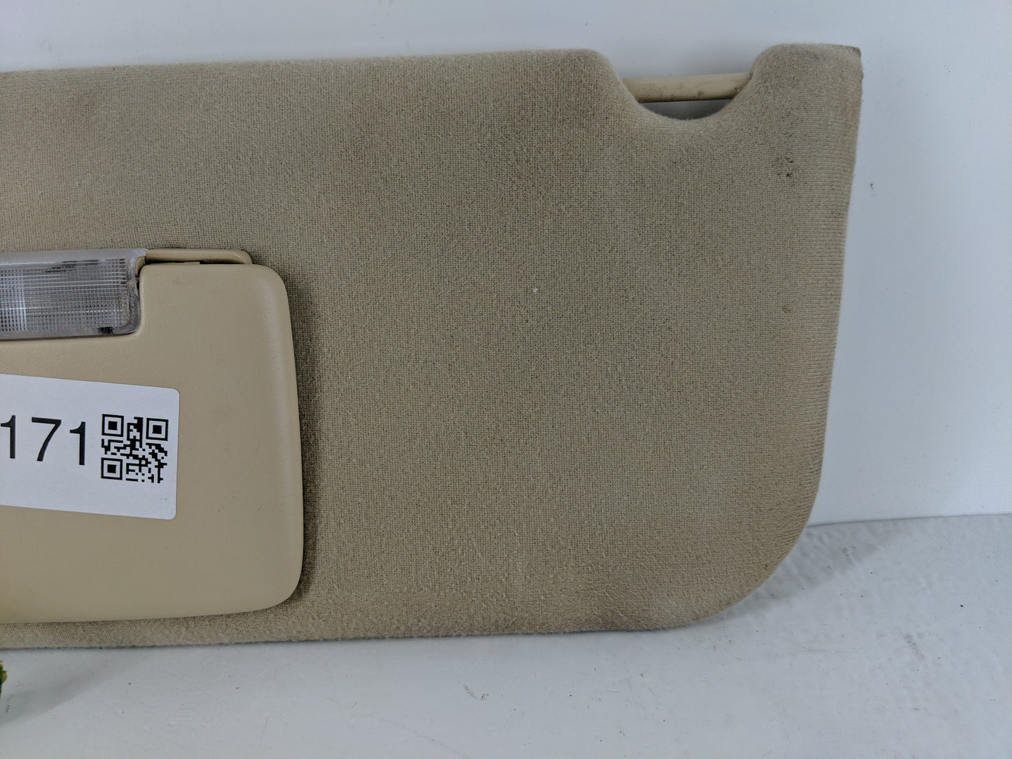 2007-2010 Ford Edge Sun Visor Shade Replacement Driver Left Mirror Fits Fits 2007 2008 2009 2010 OEM Used Auto Parts - Oemus