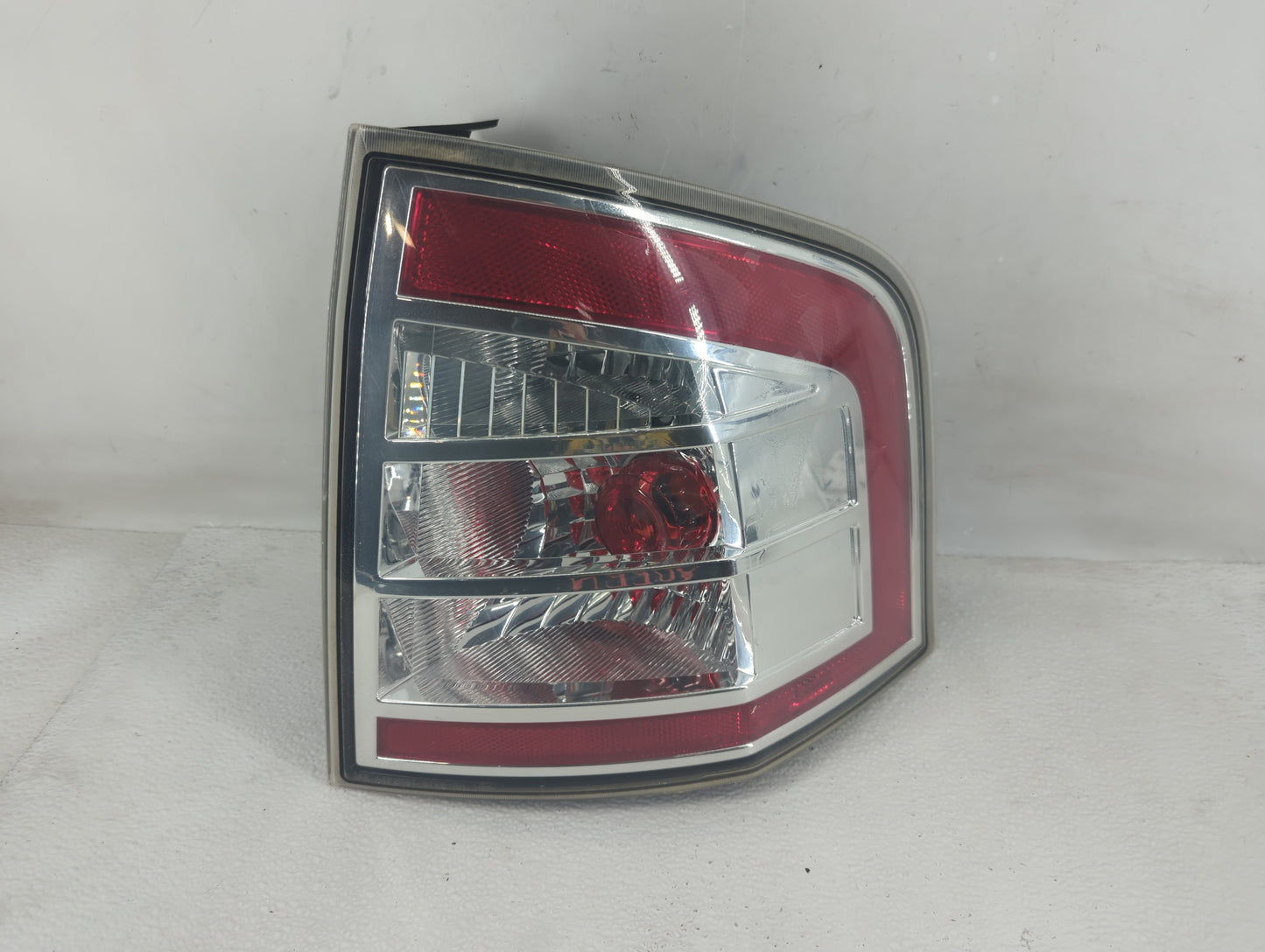 2007-2010 Ford Edge Tail Light Assembly Passenger Right OEM Fits Fits 2007 2008 2009 2010 OEM Used Auto Parts - Oemusedautop
