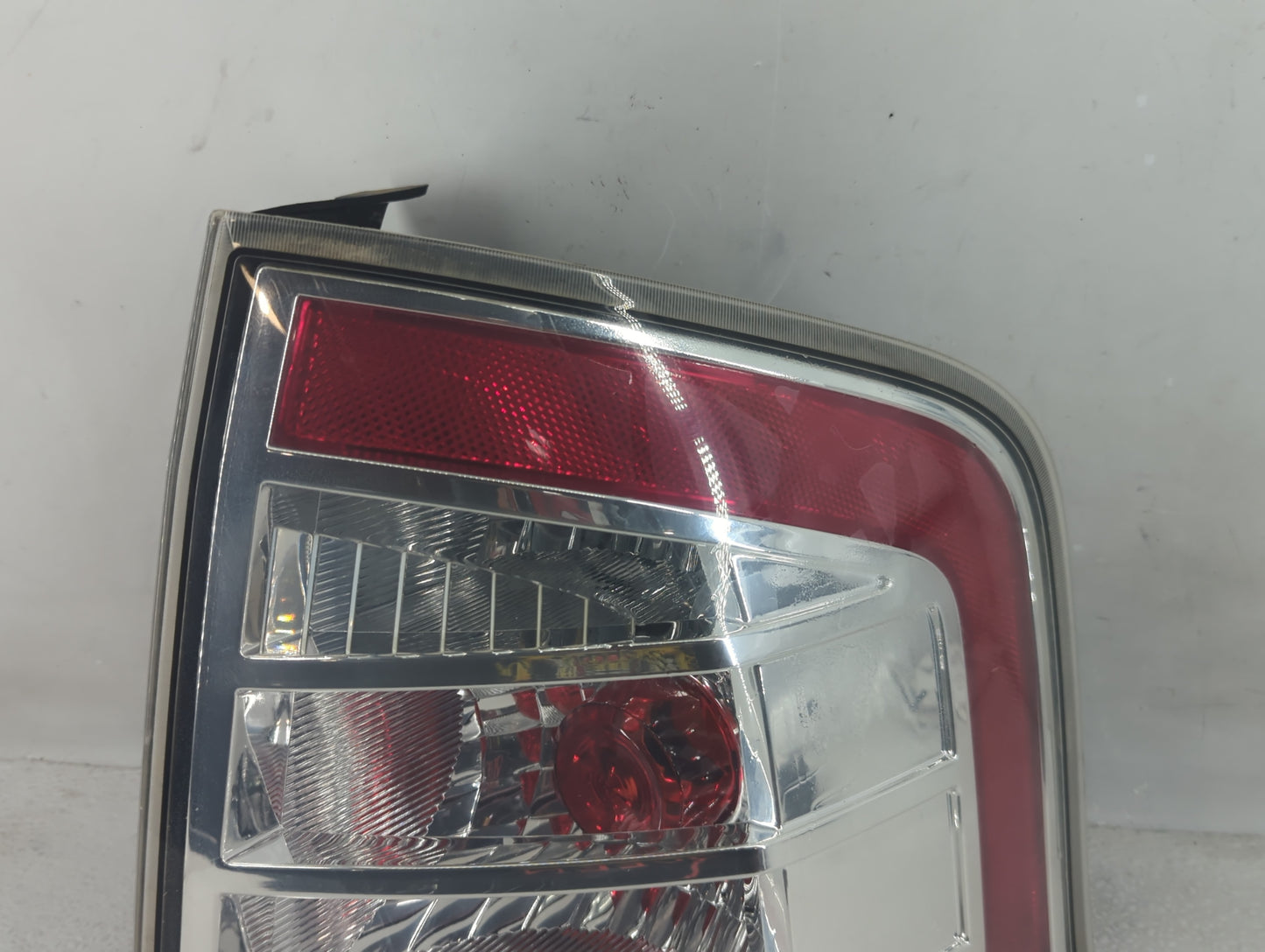 2007-2010 Ford Edge Tail Light Assembly Passenger Right OEM Fits Fits 2007 2008 2009 2010 OEM Used Auto Parts - Oemusedautop