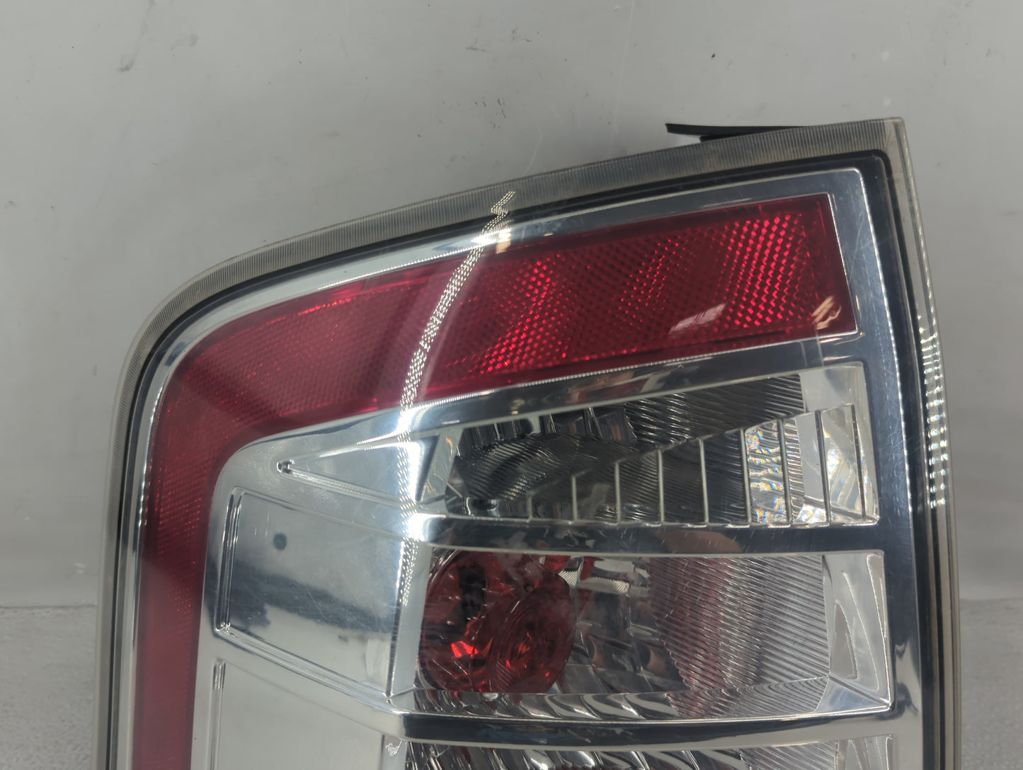 2007-2010 Ford Edge Tail Light Assembly Driver Left OEM P/N:7T43-13B505-A Fits Fits 2007 2008 2009 2010 OEM Used Auto Parts 